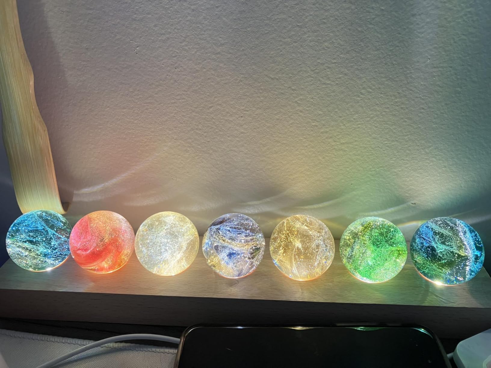 7Pcs Colorful Crystal Healing Spheres with LED Wooden Stand for Meditation customer photo 1