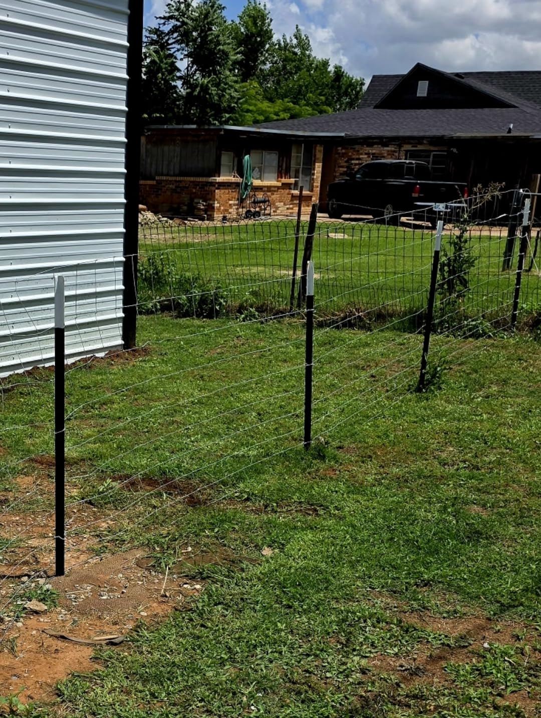 AggFencer 4 x 30ft Galvanized Farm Fence, Fixed Knot Woven Wire Fence 16Ga customer photo 1