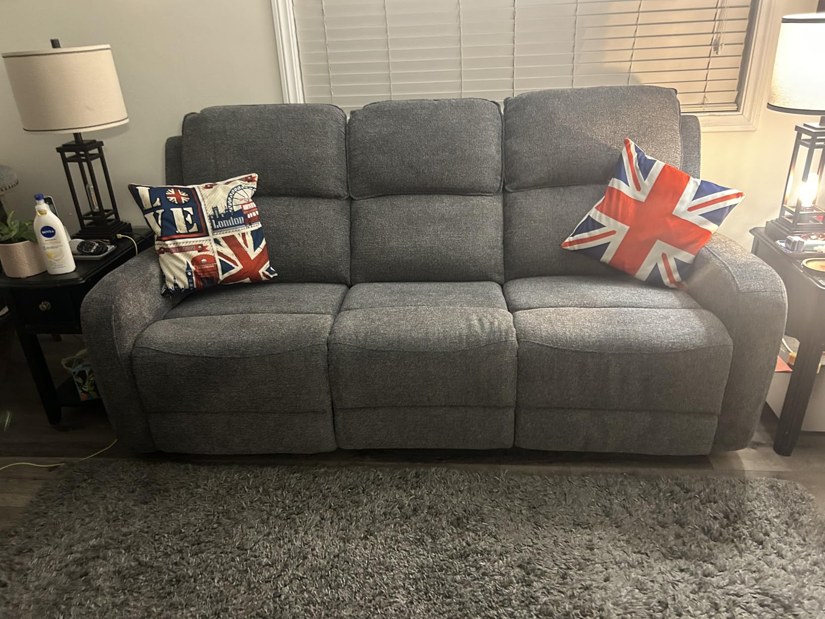EBELLO Fabric L-Shaped Reclining Sectional Sofa Couch for Living Room, Manual Recliner Oversized Sofa, with Padded Headrest, 2 Cup Holders, Storage Space, 5-Seater Home Furniture Set, Grey customer photo 2