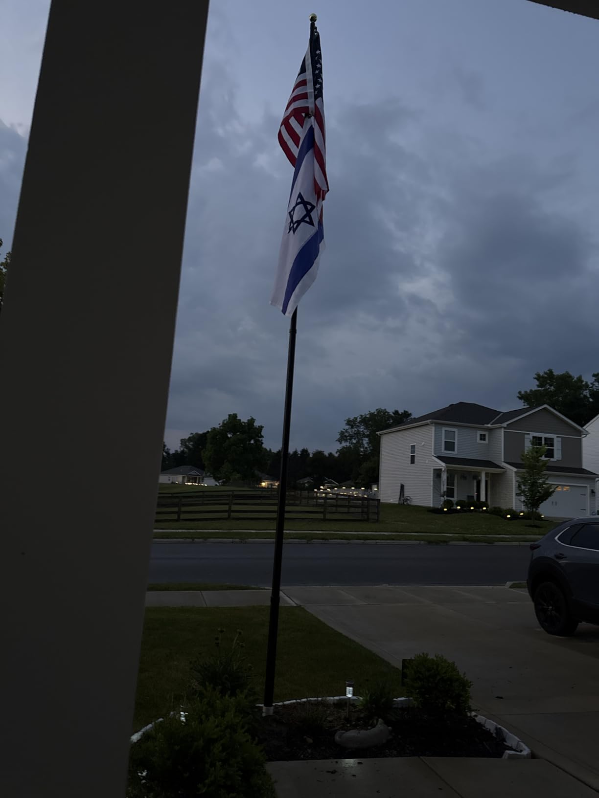 20FT Telescoping Flag Pole for Outside House,Extra Thick with US Flag customer photo 2