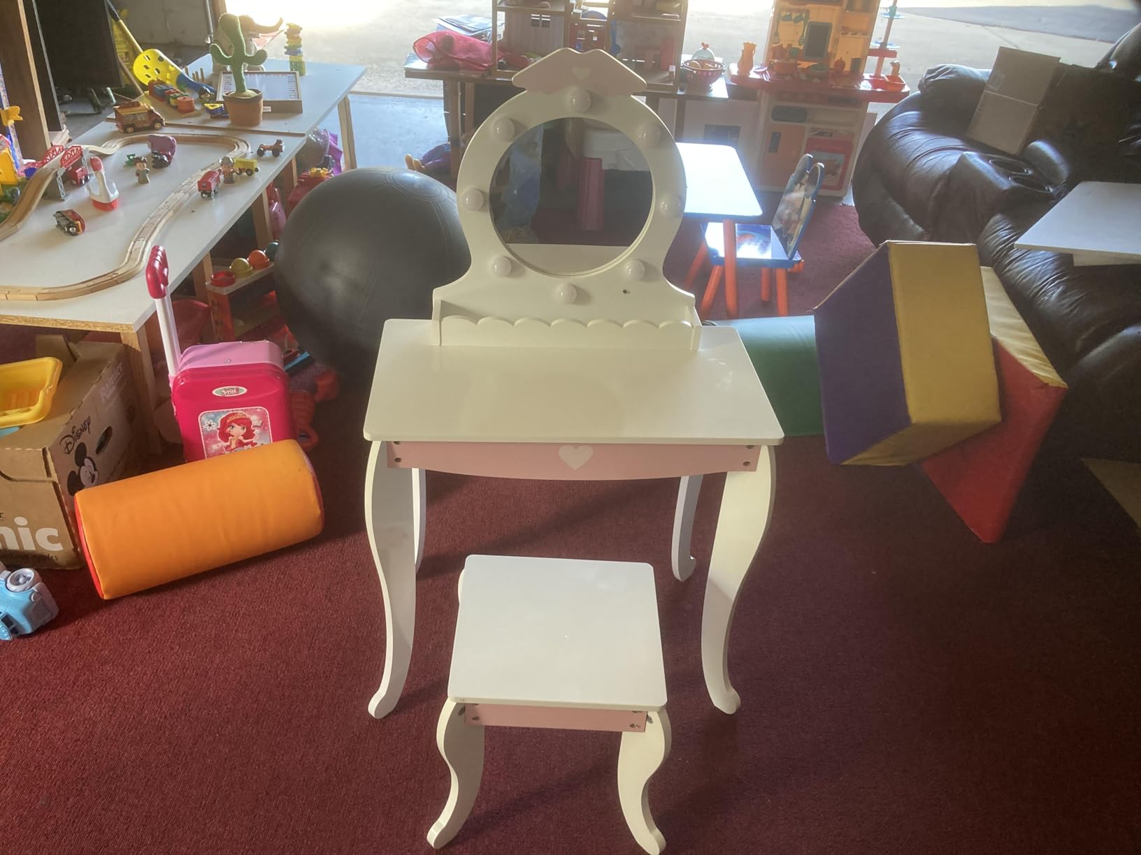 MU Kids Vanity Set with Lighted Mirror and Stool, Kids Make Up Vanity Desk with Storage Space, Wing Pattern for Little Girls, Toddler Princess Makeup Dressing Table with Chair Set, Pink customer photo 1