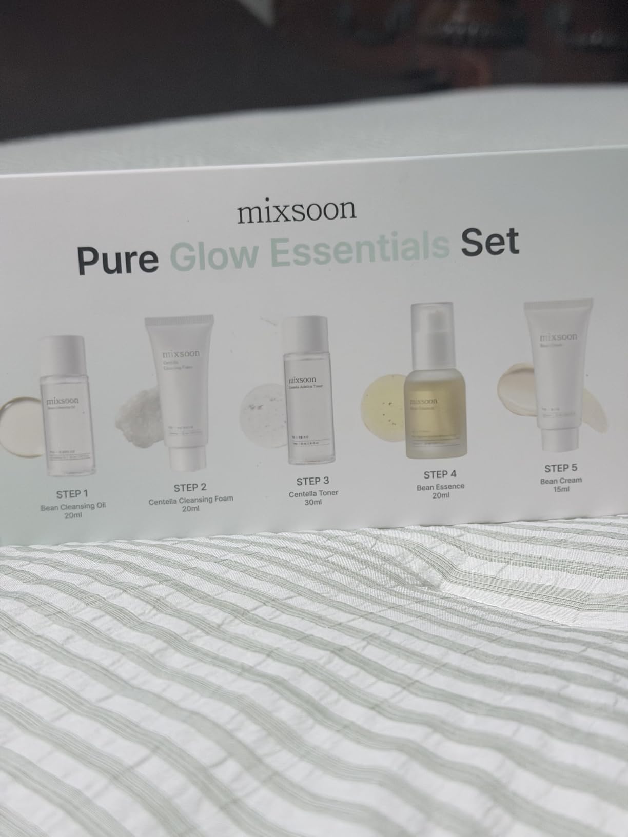 mixsoon Pure Glow Essentials Set - 5-Step Skincare Kit - Travel kit, Travel size kit, Hydrating Skincare Gift Set (15ml*1+20ml*3+30ml*1) Korean Glass Skin Care customer photo 1