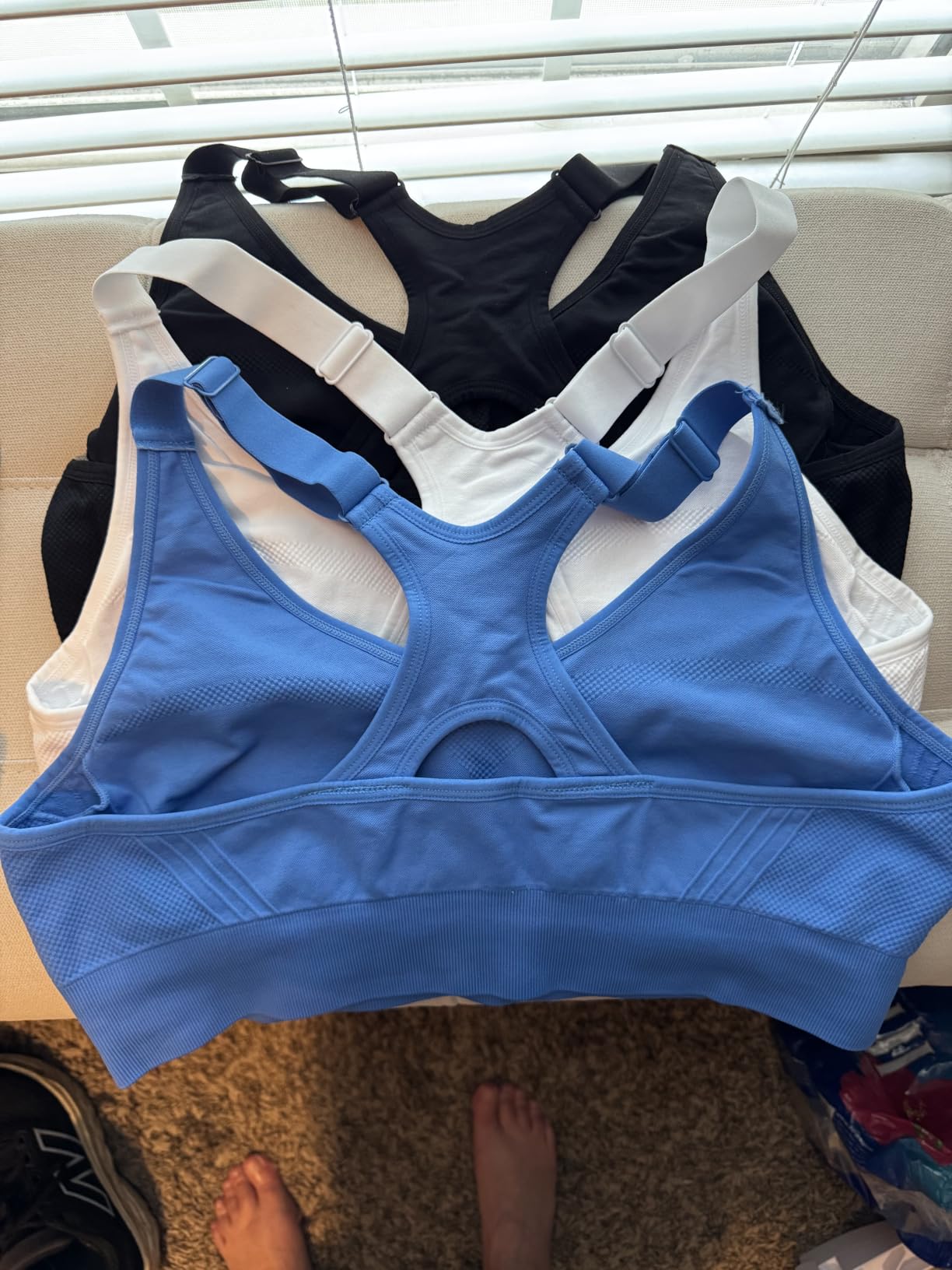 High Support Sports Bras for Women, Padded Criss Cross Seamless 3-5Pack customer photo 1