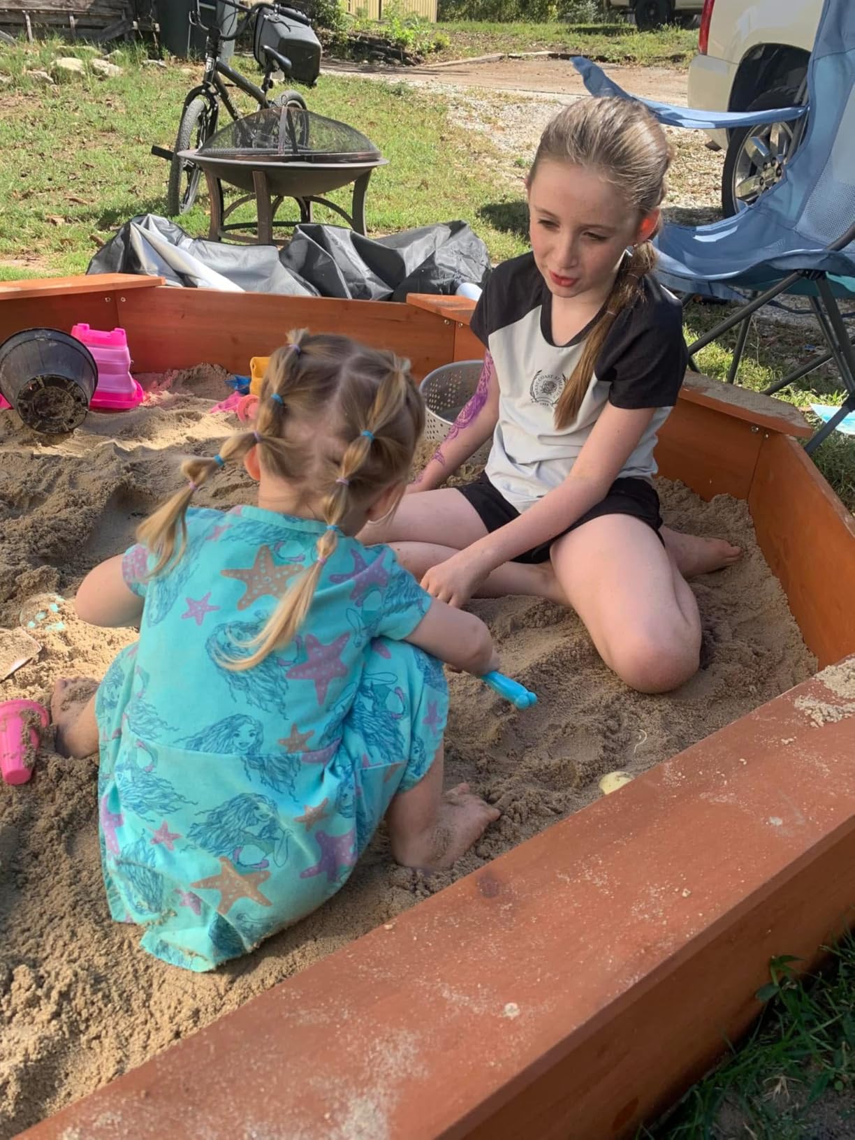 64''x56''x8.5'' Octagon Sandbox with Cover for Kids Outdoor Play, Wood Large Sandpit with 4 Benches, Quick Easy Install, US. Patented customer photo 2