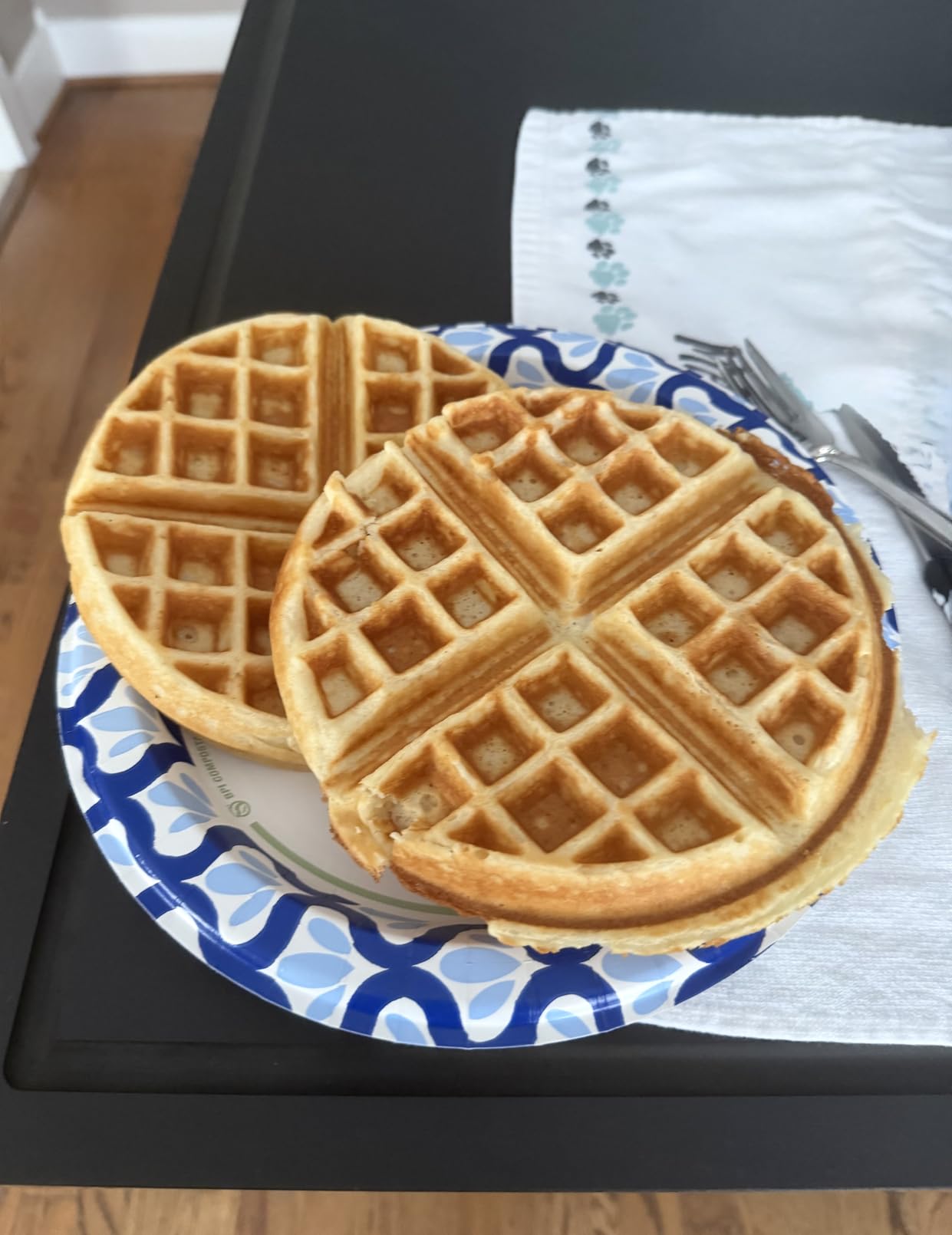 Cuisinart Double Flip Belgian Waffle Maker, Stainless Steel, 1400W customer photo 1