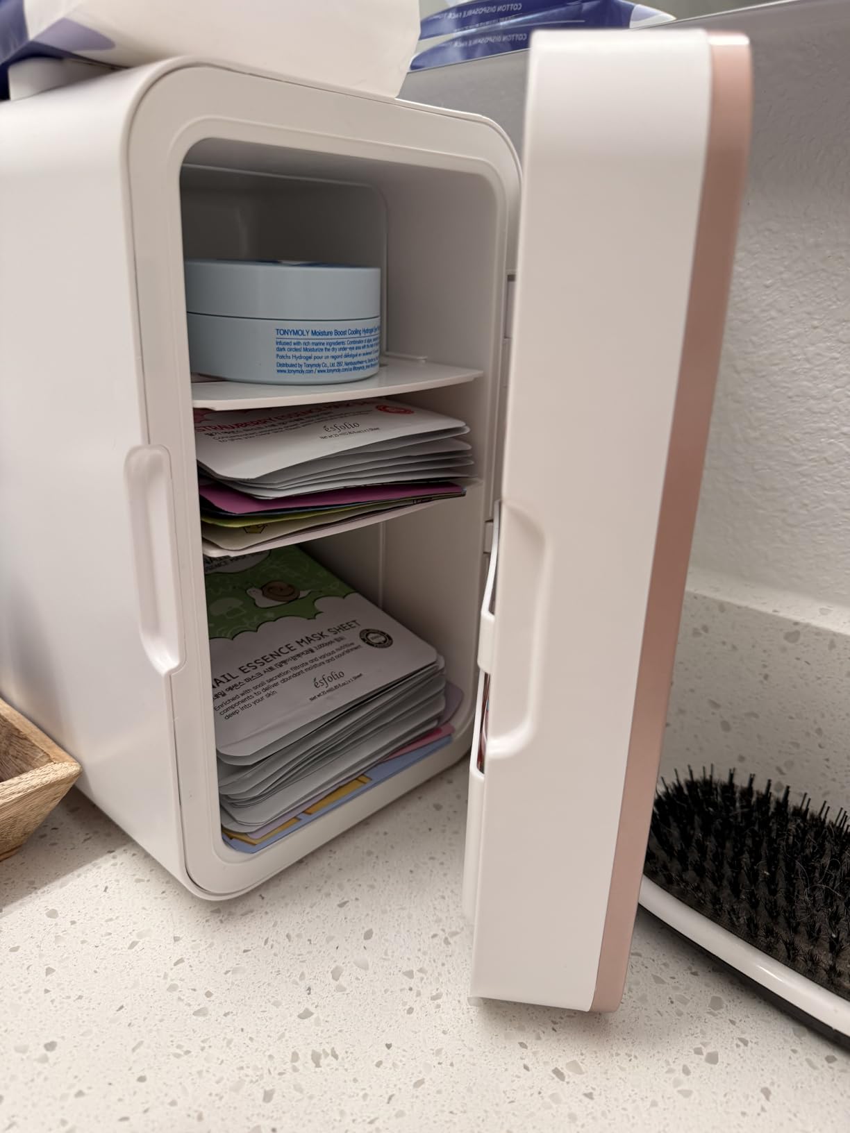 YLFU Mini Skincare Fridge for Bedroom, 6L Portable Cooler & Warmer, White customer photo 1