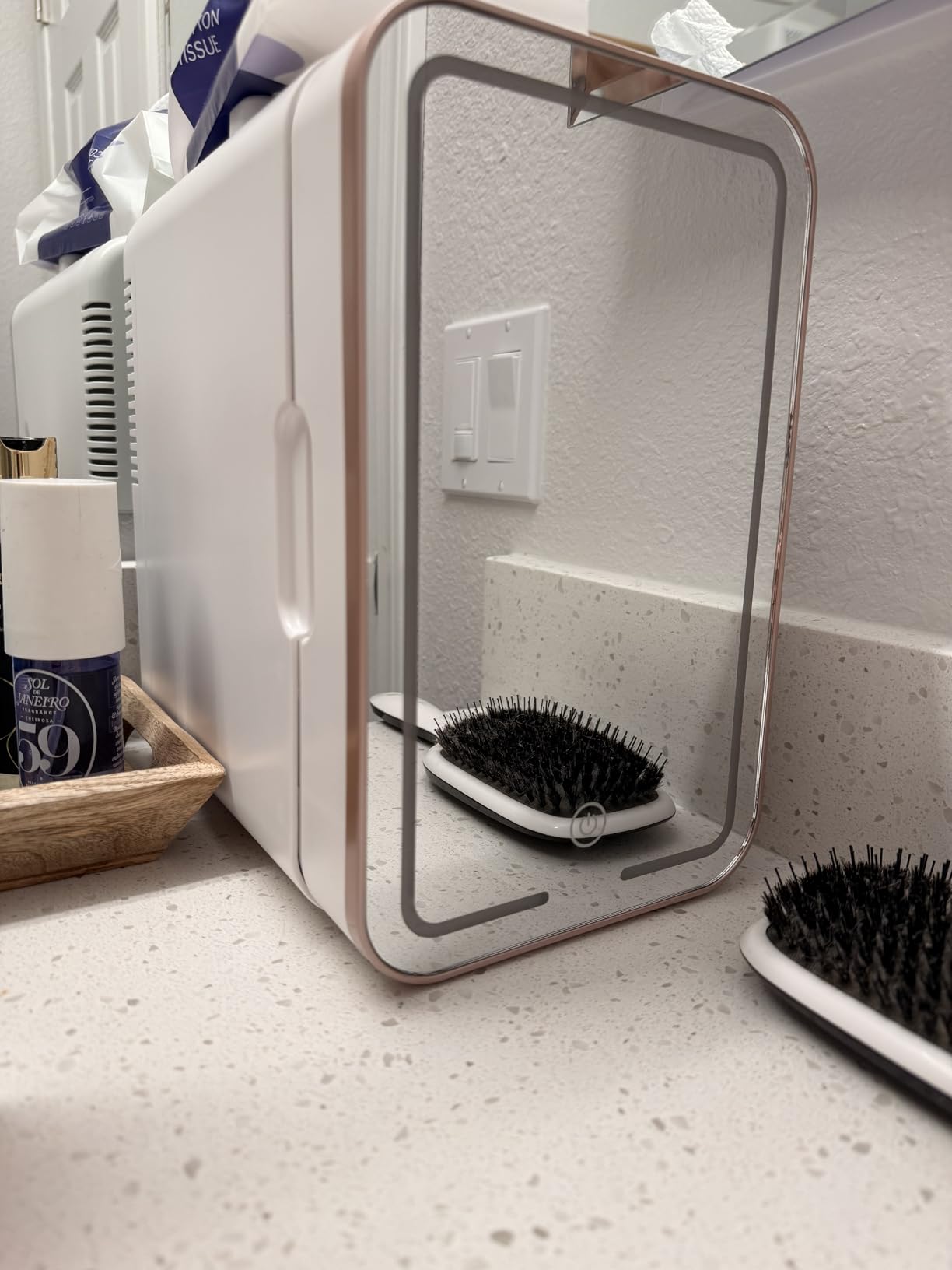 YLFU Mini Skincare Fridge for Bedroom, 6L Portable Cooler & Warmer, White customer photo 2