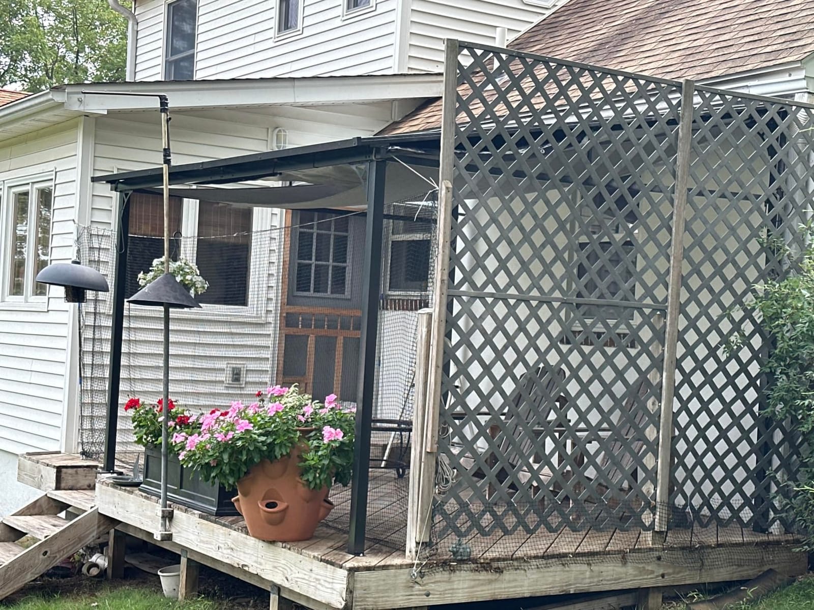 Aoxun 10' x 14' Lean to Gazebo Pergola with Sloping Roof for Patio, Black customer photo 2