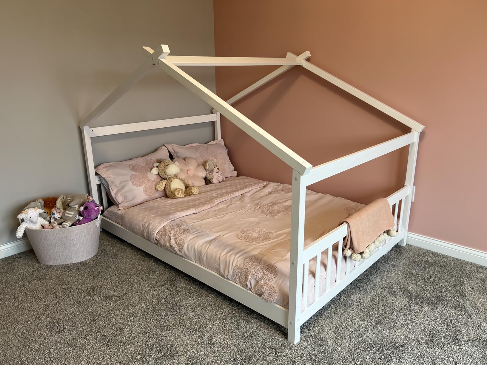 Full Size Floor Kid House Bed with Roof & Wooden Slats customer photo 1