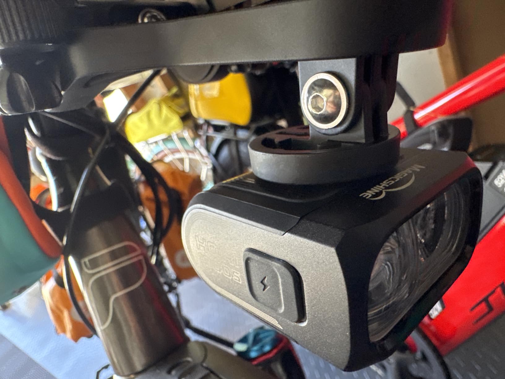 Magicshine Hori 1300S 1300LM Bike Light with Mount for Garmin/Wahoo customer photo 2