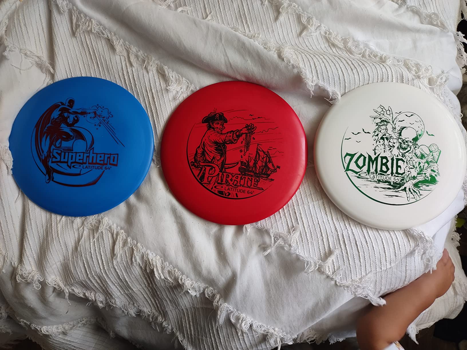 Latitude 64 Retro Burst Disc Golf Disc Set (6-Pack) - Perfect for New to Intermediate Players | Includes Keystone, Fuse, River, Saint, Sapphire, Ballista | Grippy Base Plastic | Colors May Vary customer photo 1