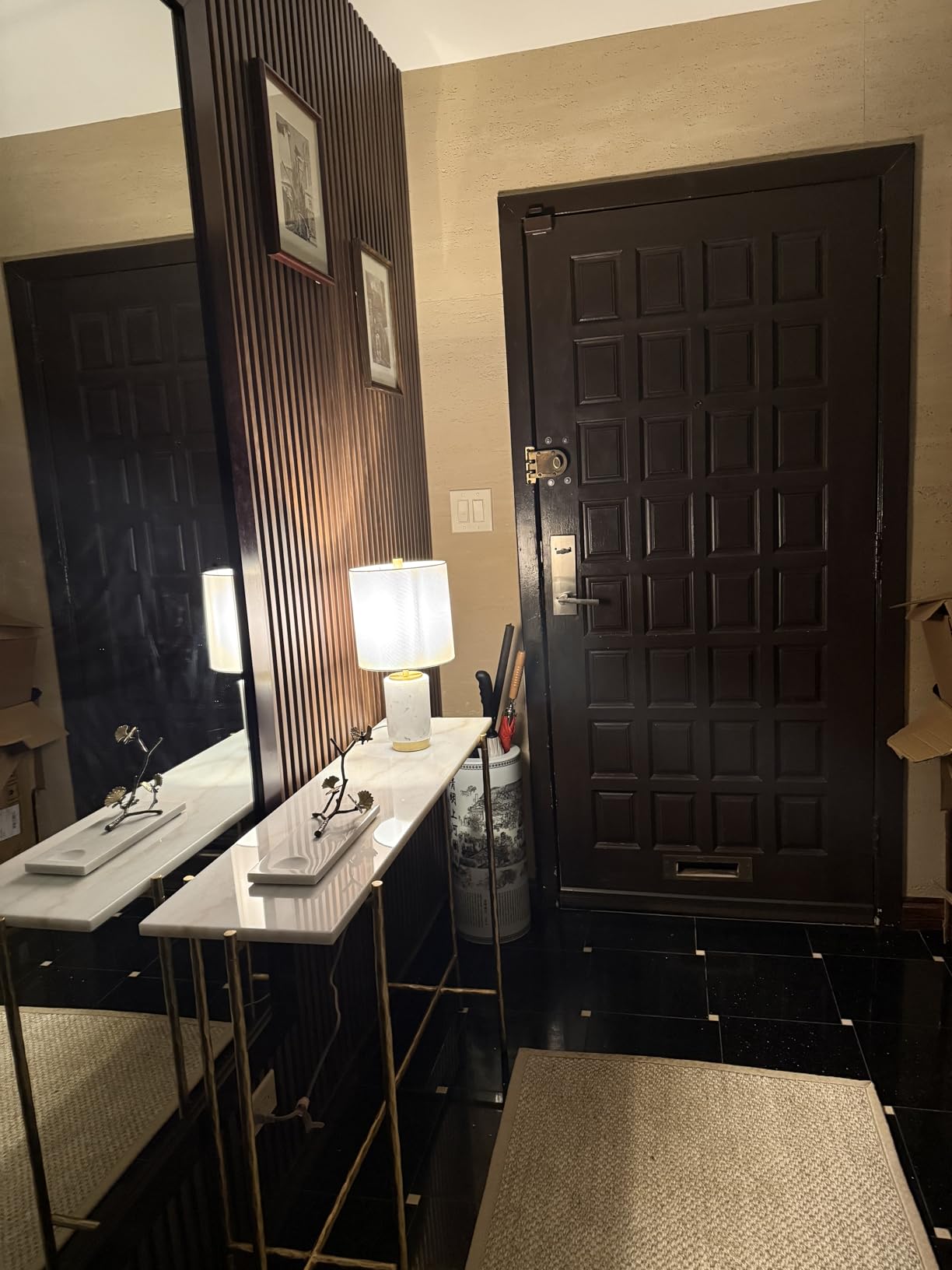SAFAVIEH Couture Collection - Giorgi Brass & White Marble Top Console Table, Slim Modern Design, Elegant Entryway Accent (SFV9549A) customer photo 1