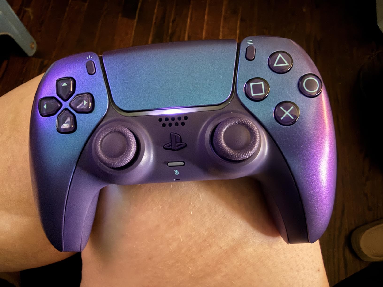 PlayStation DualSense Wireless Controller - Chroma Teal customer photo 2