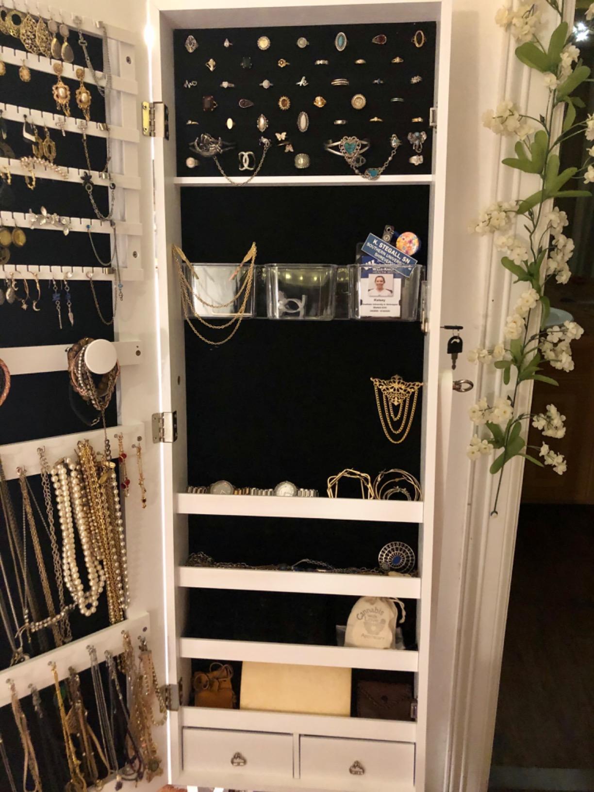 Nicetree Freestanding Jewelry Cabinet, Full Length Mirror, Moon White | Jewelry Armoire Organizer, Lockable Jewelry Storage Cabinet, Frameless Mirror, 3 Adjustable Angles,Gift Idea,Quick Assembly customer photo 1