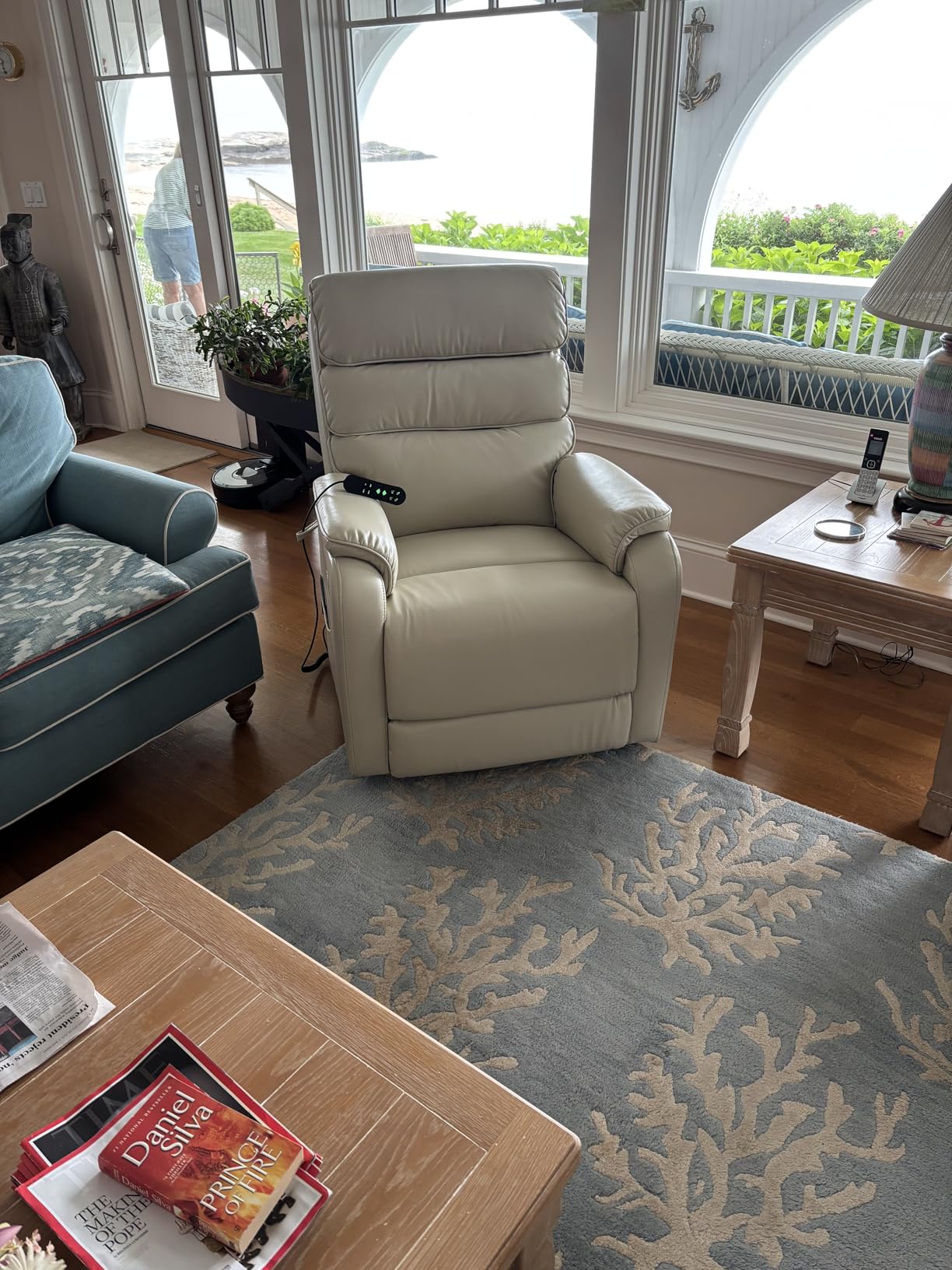 EONIX Dual Motor Large Power Lift Recliner Chair with Massage & Heat customer photo 1