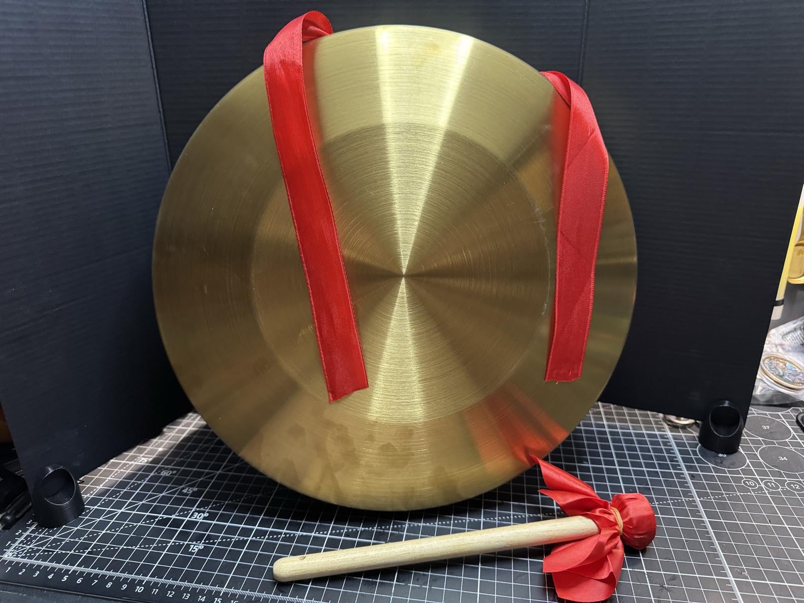 12.6 Inch Chinese Traditional Copper Gong With Hammer& Red Hanging Ribbon - Small Gong, Sound Healing, Yoga, Celebration, Party, Festival Percussion Instrument (Yellow) customer photo 1