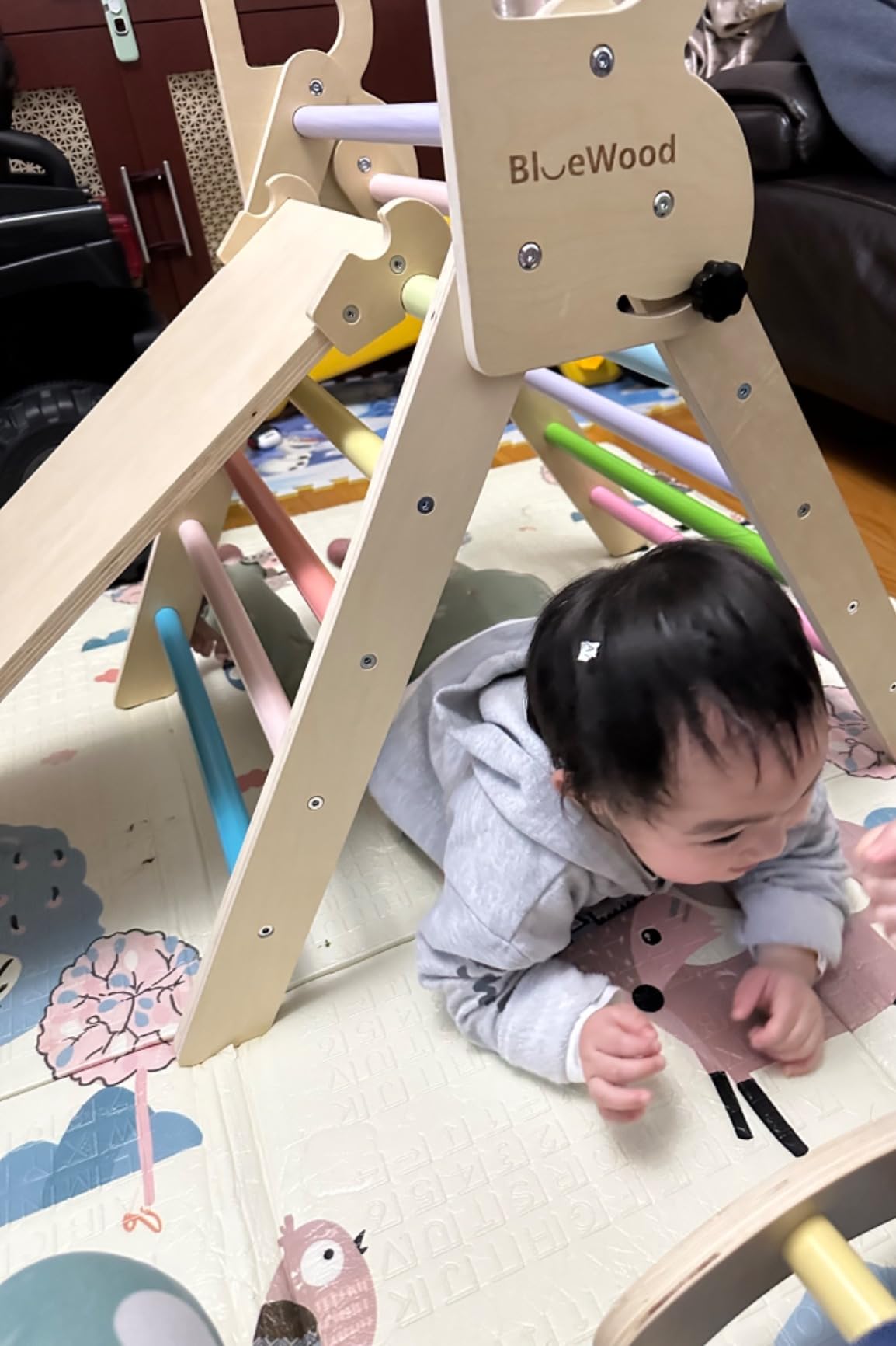 BlueWood Pikler Triangle Set, Toddler Climbing Toys Indoor 7in1 Foldable customer photo 2