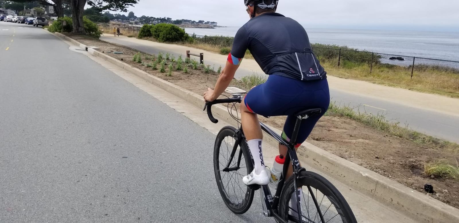 CEROTIPOLAR Men's Pro Aero Cycling Bib Shorts with 2 Side Pockets customer photo 2