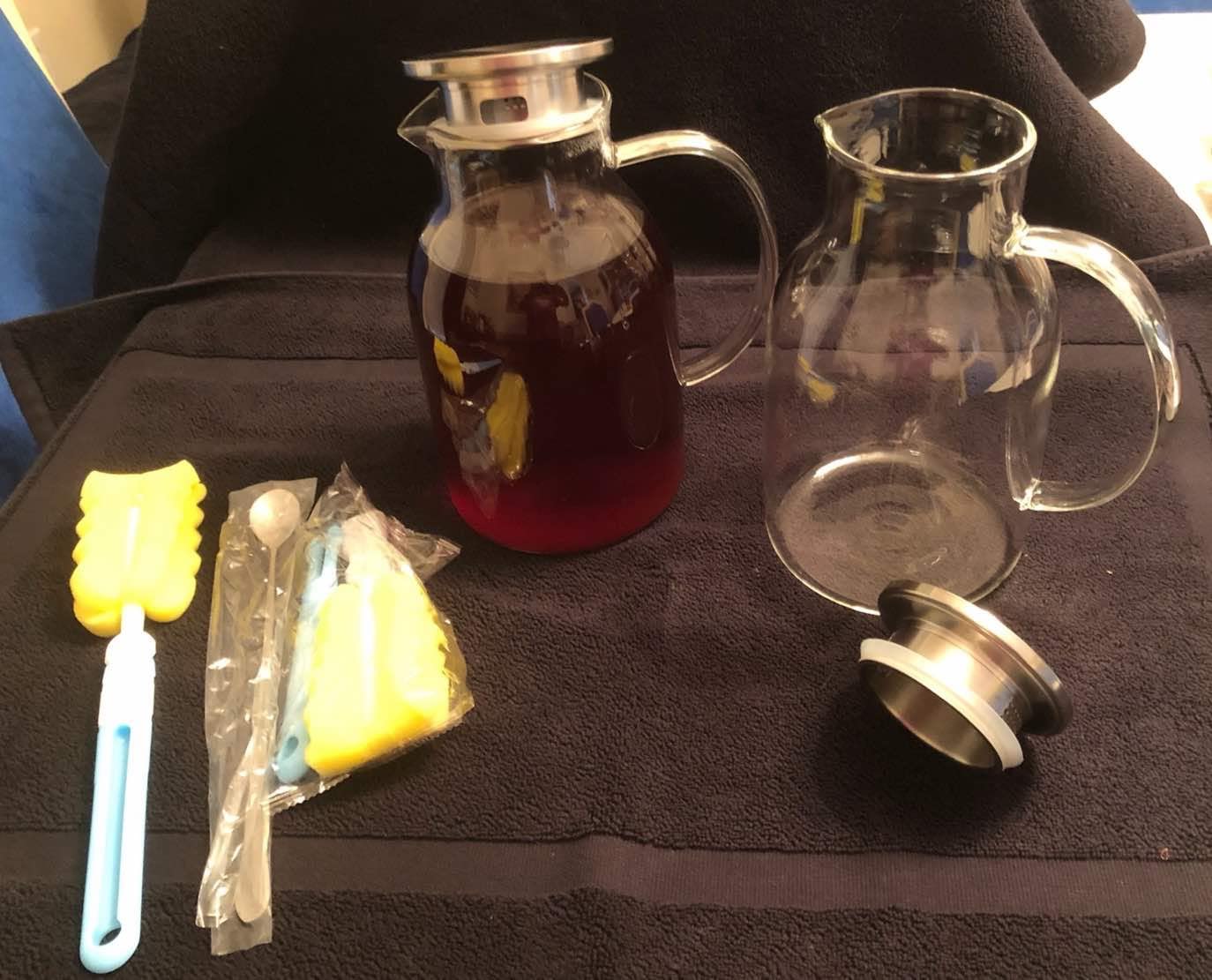 1 Gallon Glass Pitcher Thickened Square Striped Borosilicate Glass | Water Carafe with Lid and Spout for Hot & Cold Drinks, Fridge Storage, Iced Tea, Coffee and Juice customer photo 2