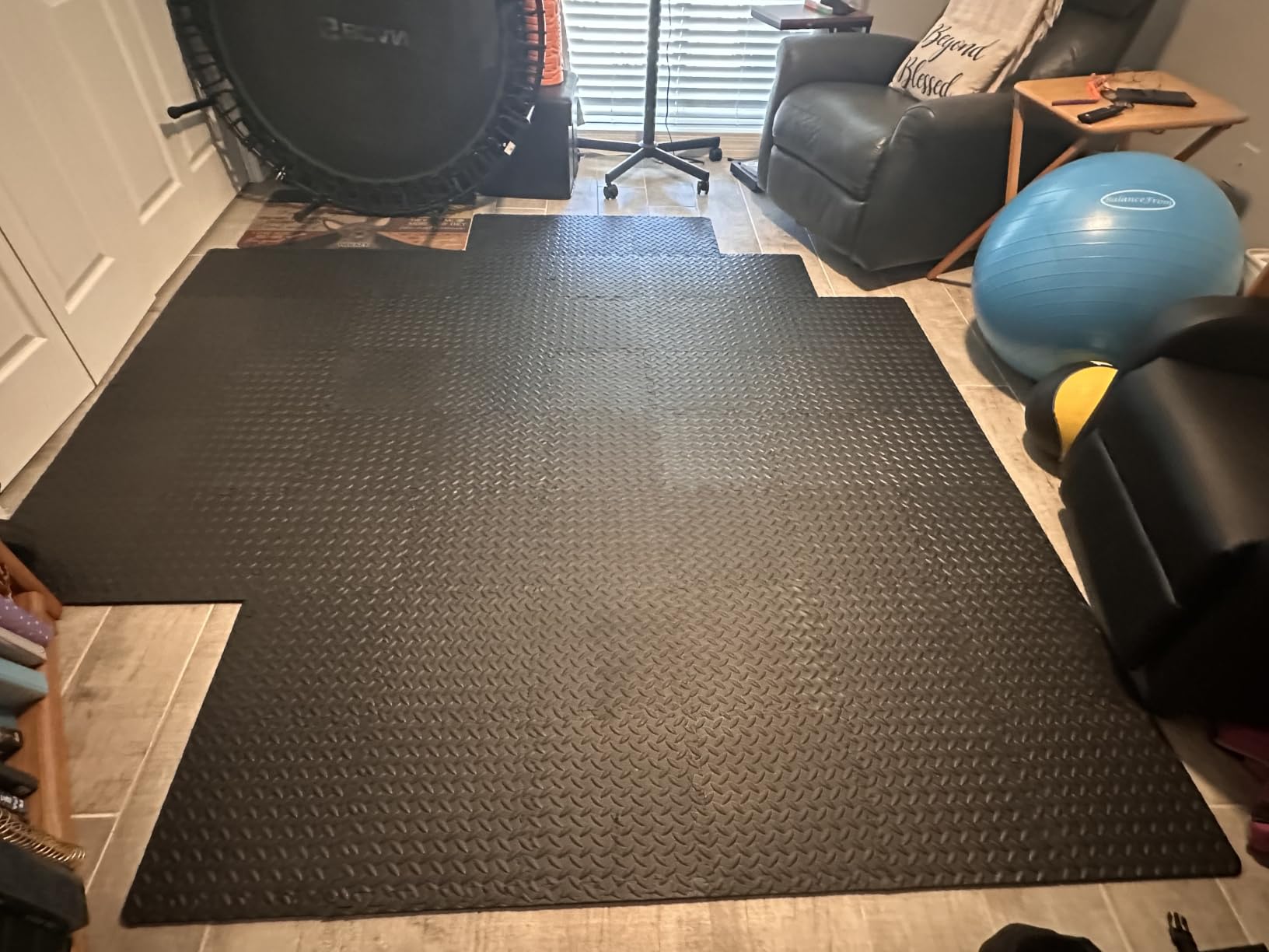18 Pcs EVA Foam Floor Tiles, Puzzle Exercise Mat Set for Gym | Cover 18 sqft with 12.6
