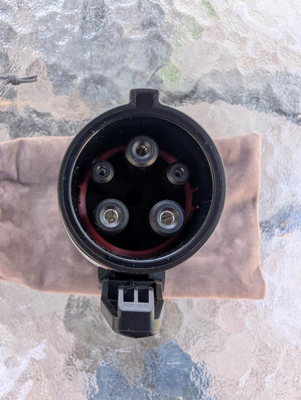 Mavulo for Tesla to J1772 Adapter, 80A 240V NACS to J1772 Charger Converter | Compatible with Tesla Wall Connectors/Destination Charger/Mobile Connectors,Come with Secure Lock,IP55 Rating& UL2251 Tested customer photo 2