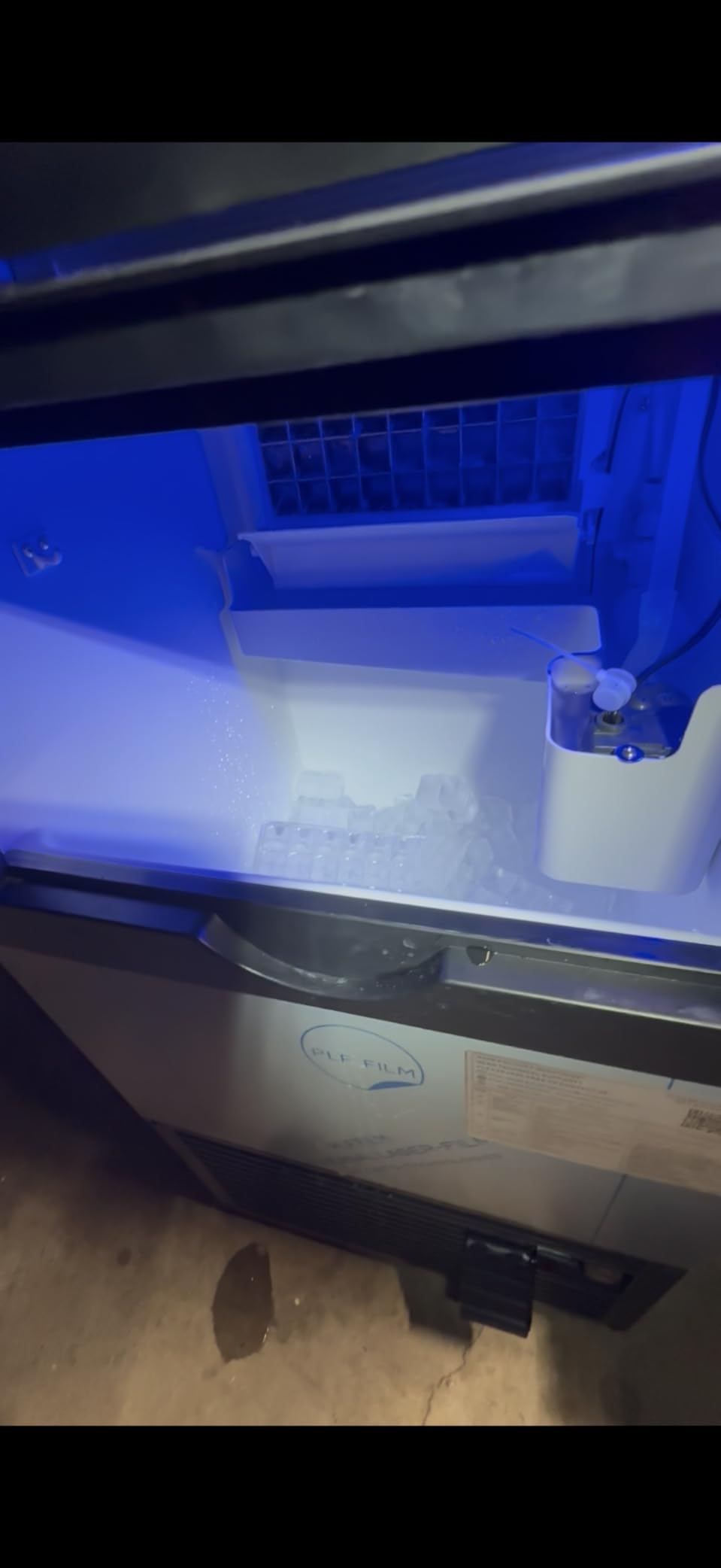 Mojgar Commercial Ice Maker Machine, 100lbs/24H with 18-33lbs Ice Storage customer photo 1