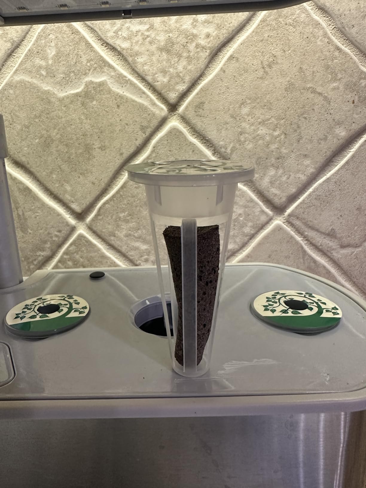 Hydroponic Tower Indoor Growing System Vertical Garden for Gardening Lover customer photo 1