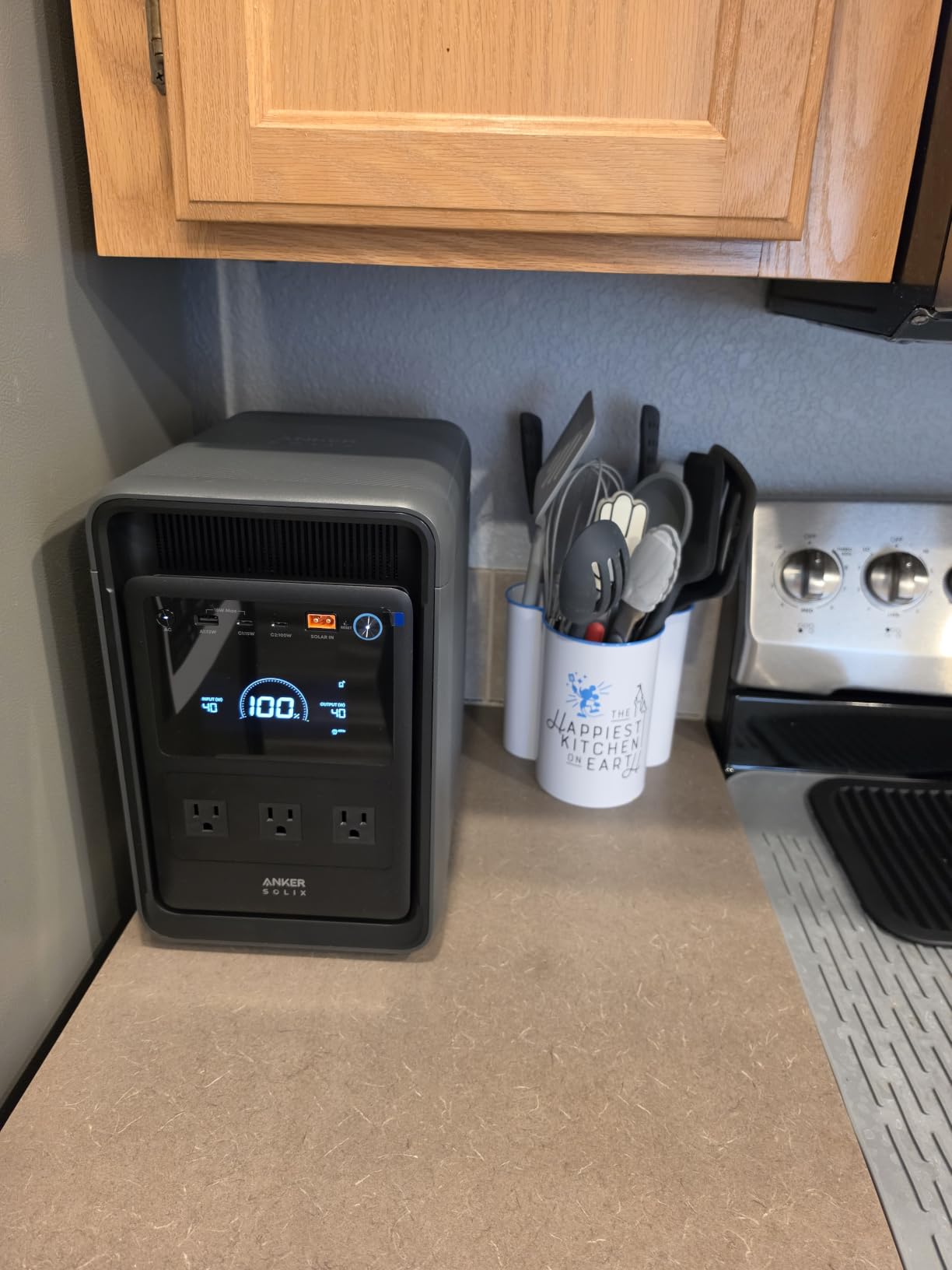 Anker SOLIX S2000 Portable Power Station, 2,010Wh, 1,500W customer photo 2