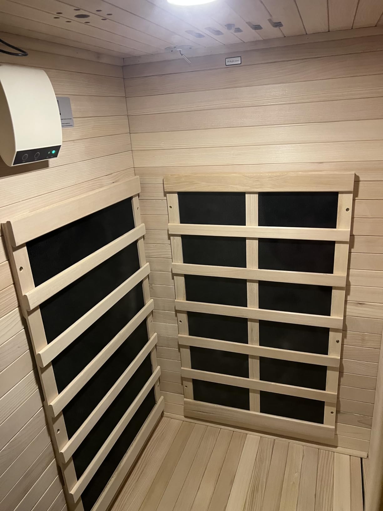 4-6 Person Outdoor Barrel Sauna with 6KW Electric Heater customer photo 1