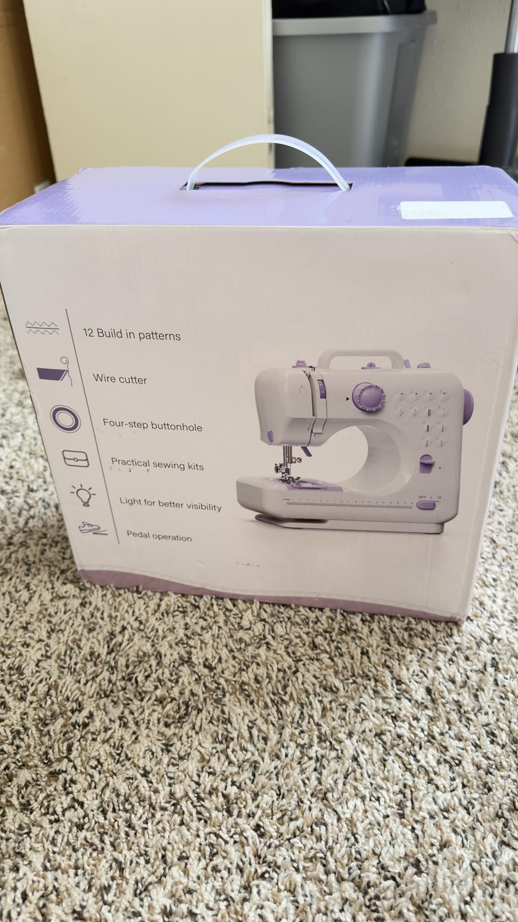 Portable Sewing Machine for Beginners, Compact Electric Sewing Machine with 12 Built-In Stitches, Reverse Sewing, LED Light, Extension Table and 32-Color Thread Kit for Home Crafts, Adults and Kids customer photo 2