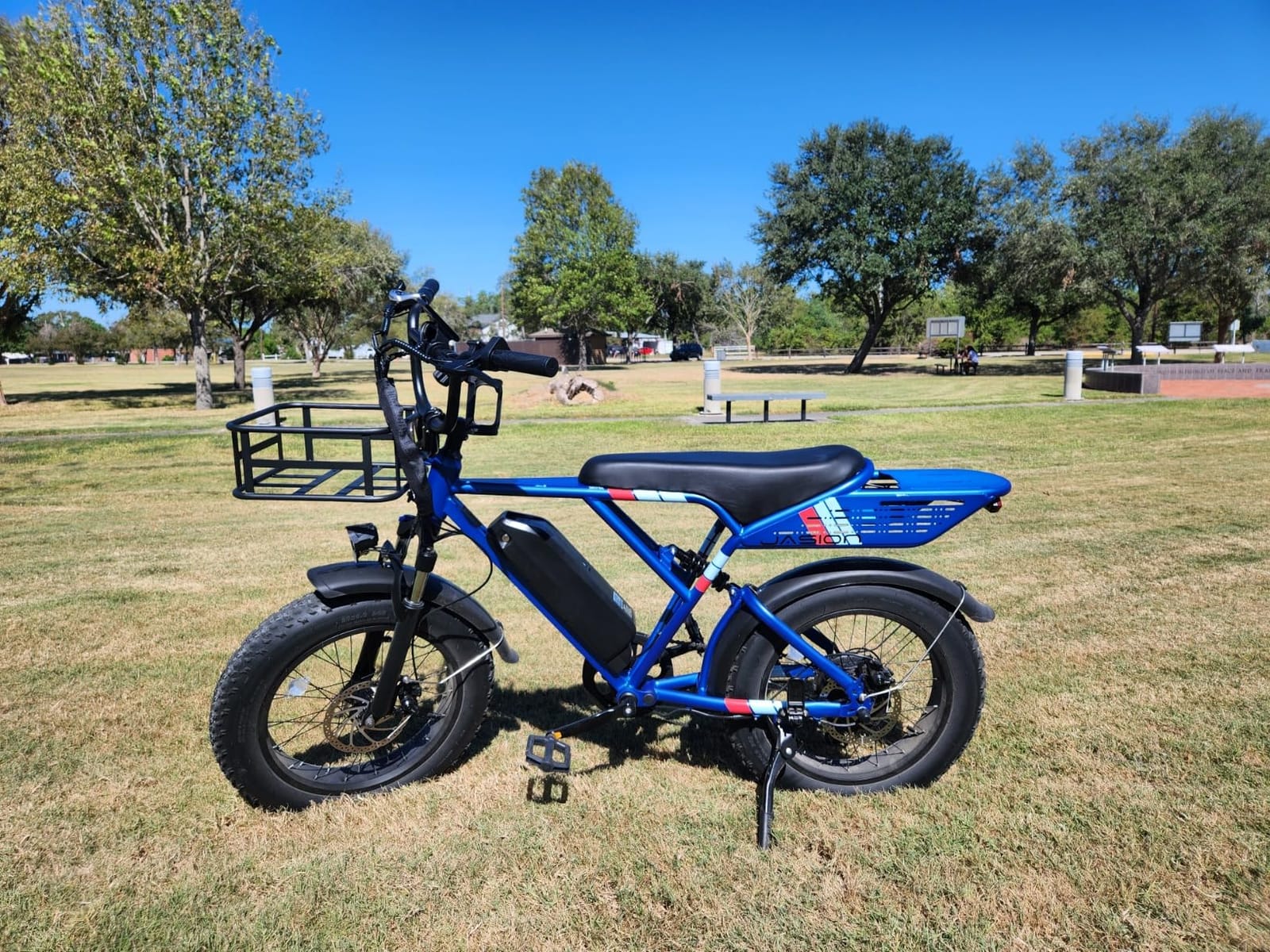 Jasion RetroVolt Electric Bike, 70-Mile Range, 2000W Peak, Fat Tire customer photo 1