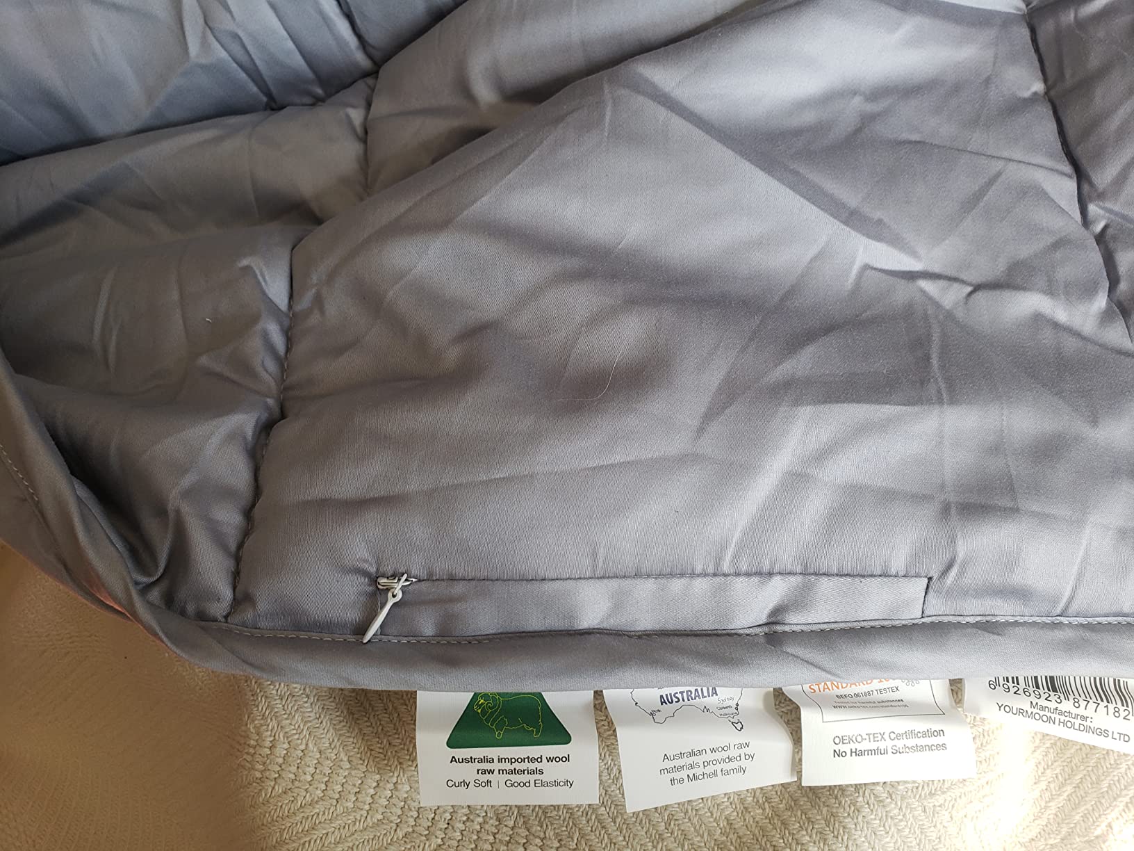 YOUR MOON Natural Wool Comforter Queen Size for Winter, Thick Warm Weight, 100% Australian Lamb Wool Filling, 570GSM Thermal-Weight, All Season Duvet Insert, Soft Noiseless Cotton Shell (White) customer photo 2