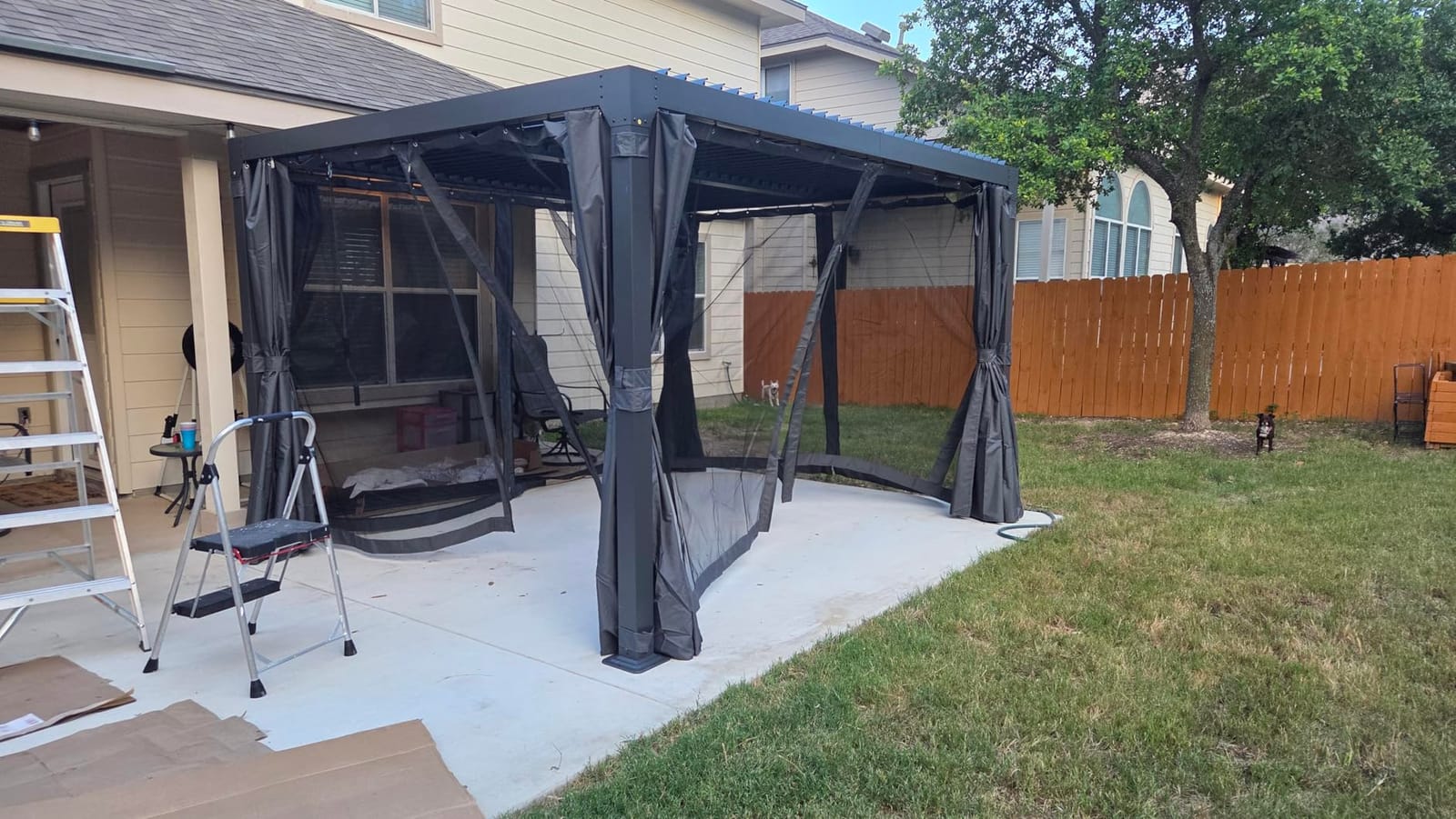 Aluminum Electric Retractable Pergola 10x13, Dark Gray customer photo 2