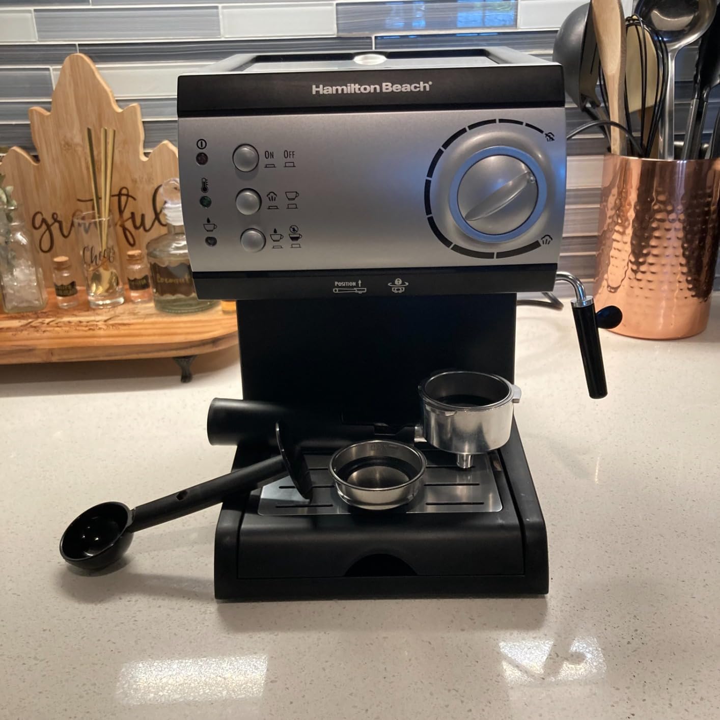 Hamilton Beach 15 Bar Espresso Machine, Cappuccino, Mocha, & Latte Maker, with Milk Frother, Make 2 Cups Simultaneously, Works with Pods or Ground Coffee, 50 oz. Water Reservoir, Black customer photo 2