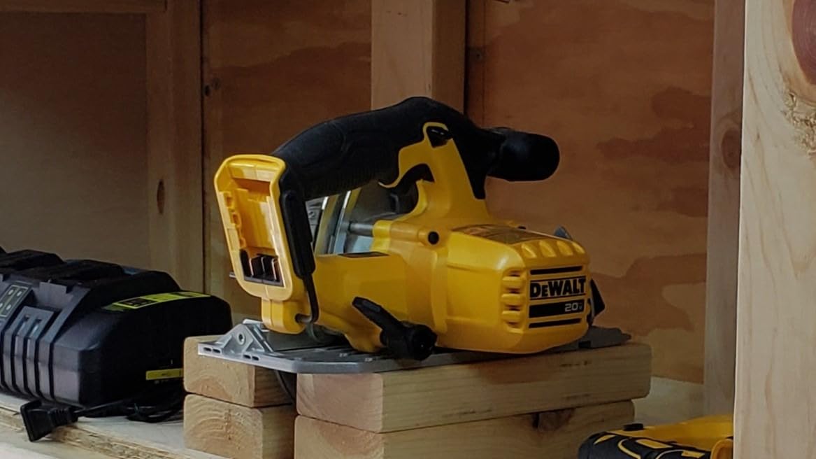 DEWALT DCS391B Circular Saw customer photo 1