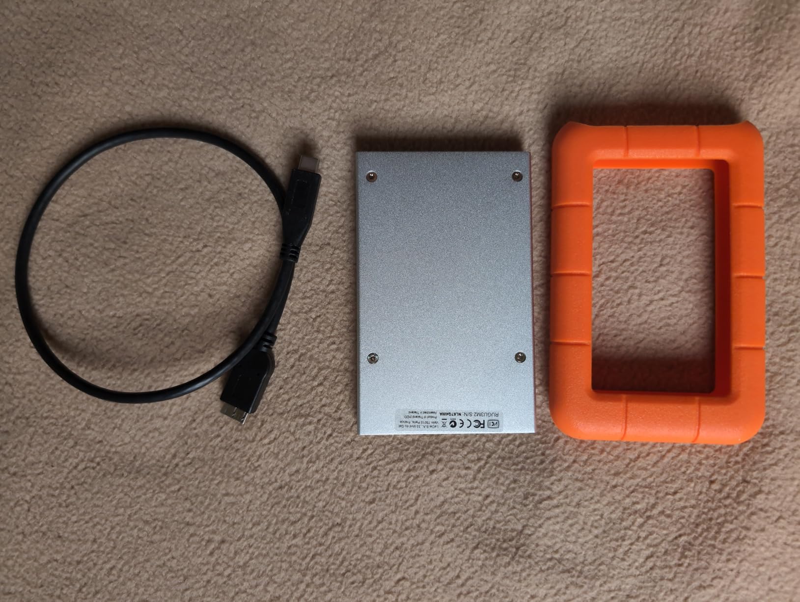 LACIE Z230636-240FLaCie Rugged Mini USB 3.0 2TB External Hard Drive + Case Logic Portable Hard Drive Case customer photo 2