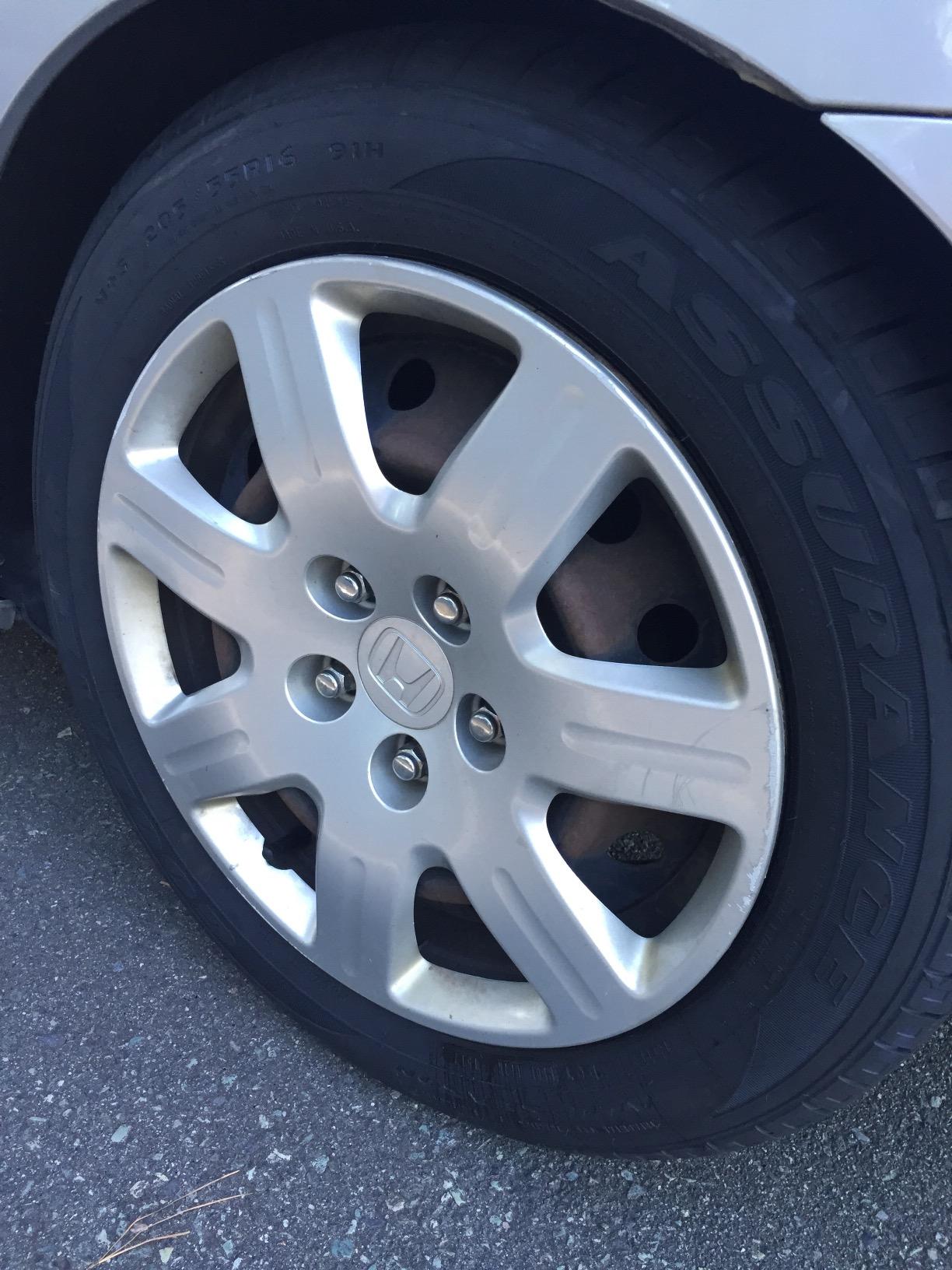 Goodyear Assurance All-Season Radial - 205/55R16 91H customer photo 2