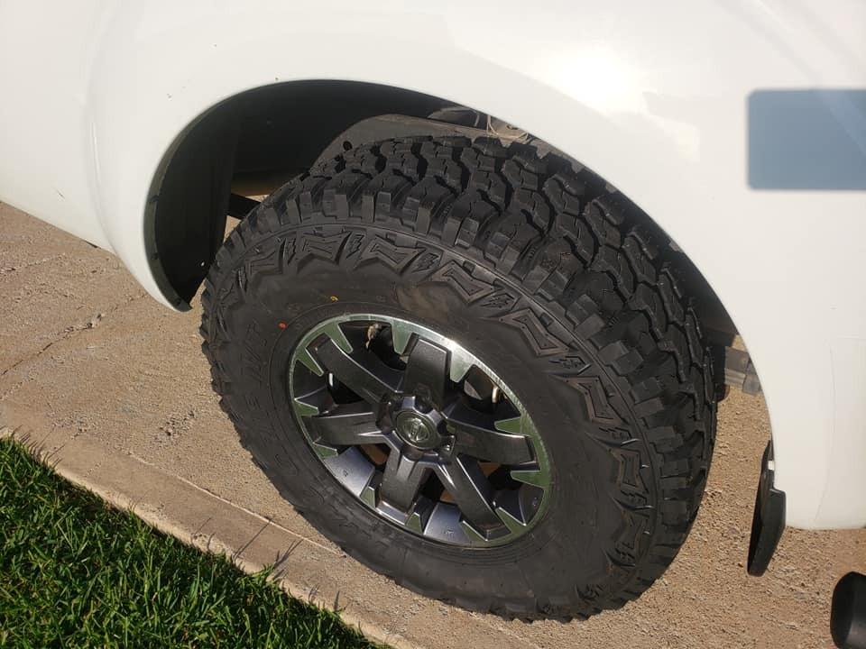 Thunderer Trac Grip M/T R408 LT265/75R16 123Q customer photo 2