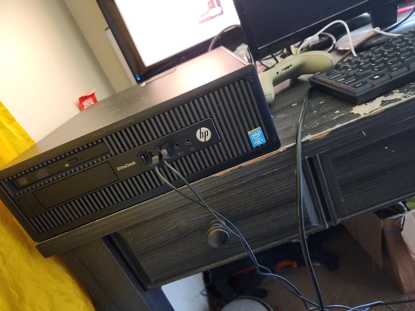 HP EliteDesk 800 G1 SFF High Performance Business Desktop Computer, Intel Quad Core i5-4590 Upto 3.7GHz, 16GB RAM, 1TB HDD, 256GB SSD (Boot), WiFi, Windows 11 Professional (Renewed) customer photo 1