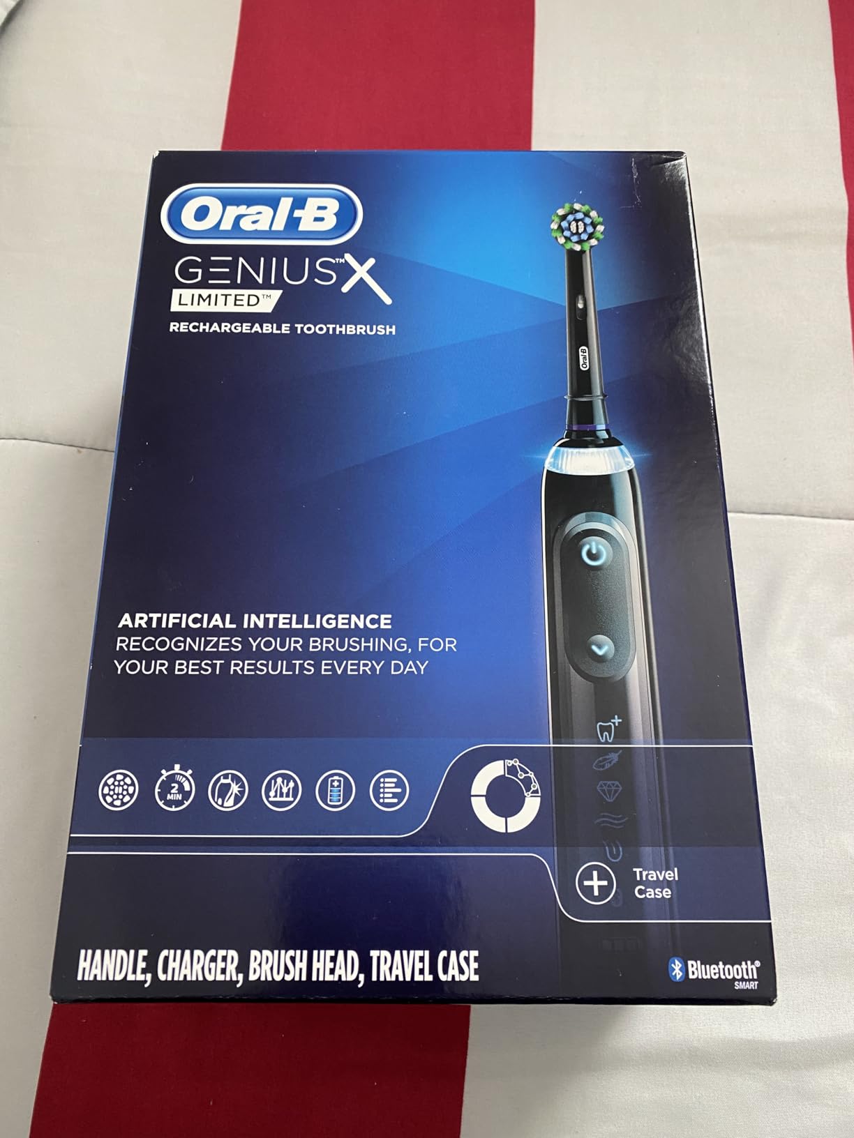 Oral-B Genius X Limited Rechargeable Electric Toothbrush with 1 Replacement Brush Head, Travel Case, Midnight Black customer photo 1