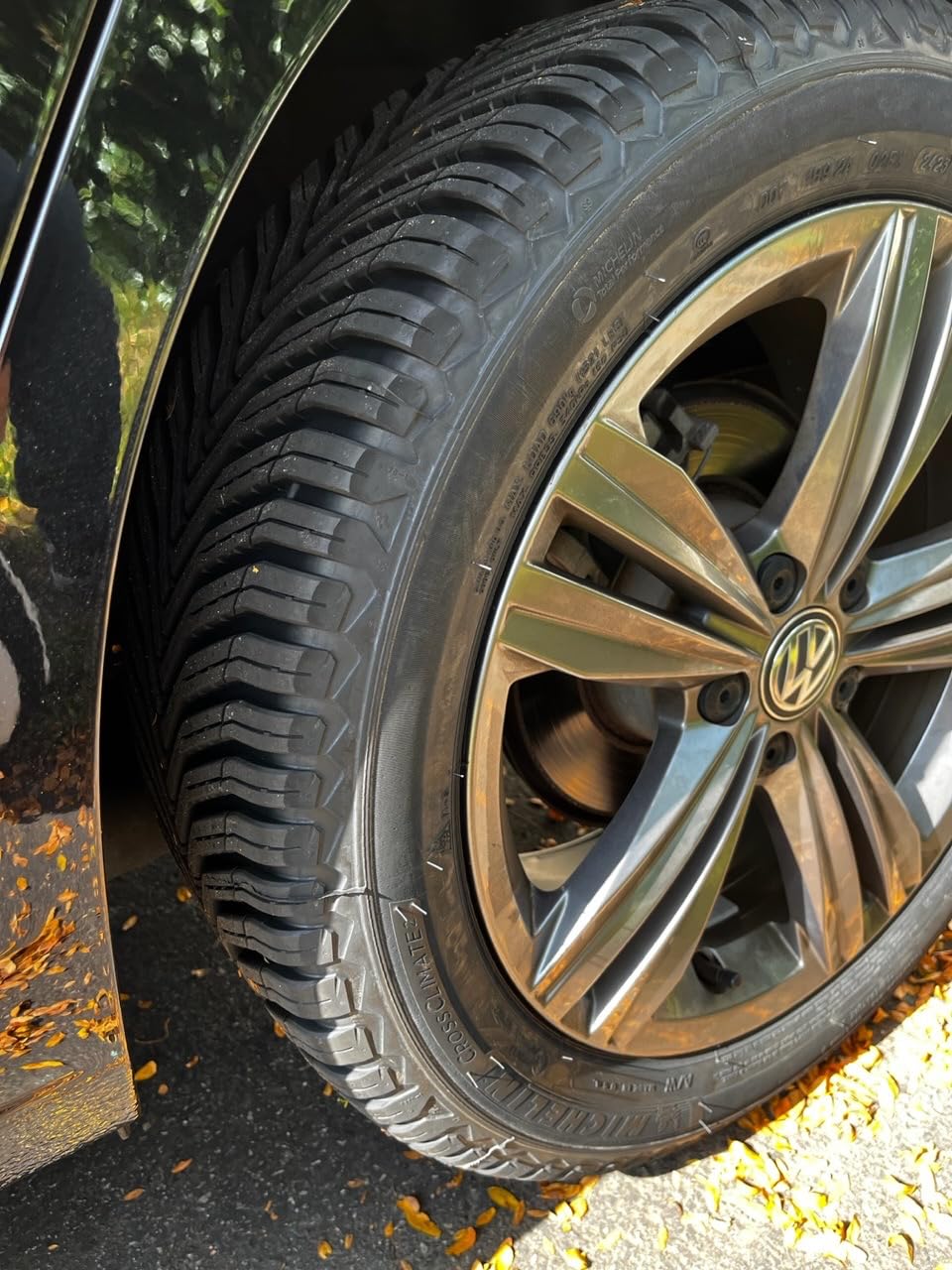 MICHELIN CROSSCLIMATE2 A/W CUV 235/65R17 104H (Set of 1 Tire Only) customer photo 2