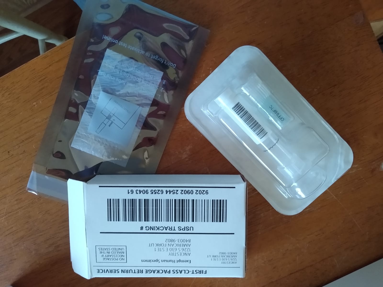 AncestryDNA Genetic Test Kit + 3-Month Ancestry World Explorer Membership: Personalized Genetic Results, DNA Ethnicity Test, Family History, Complete DNA Test, 3600+ Regions and Journeys customer photo 1