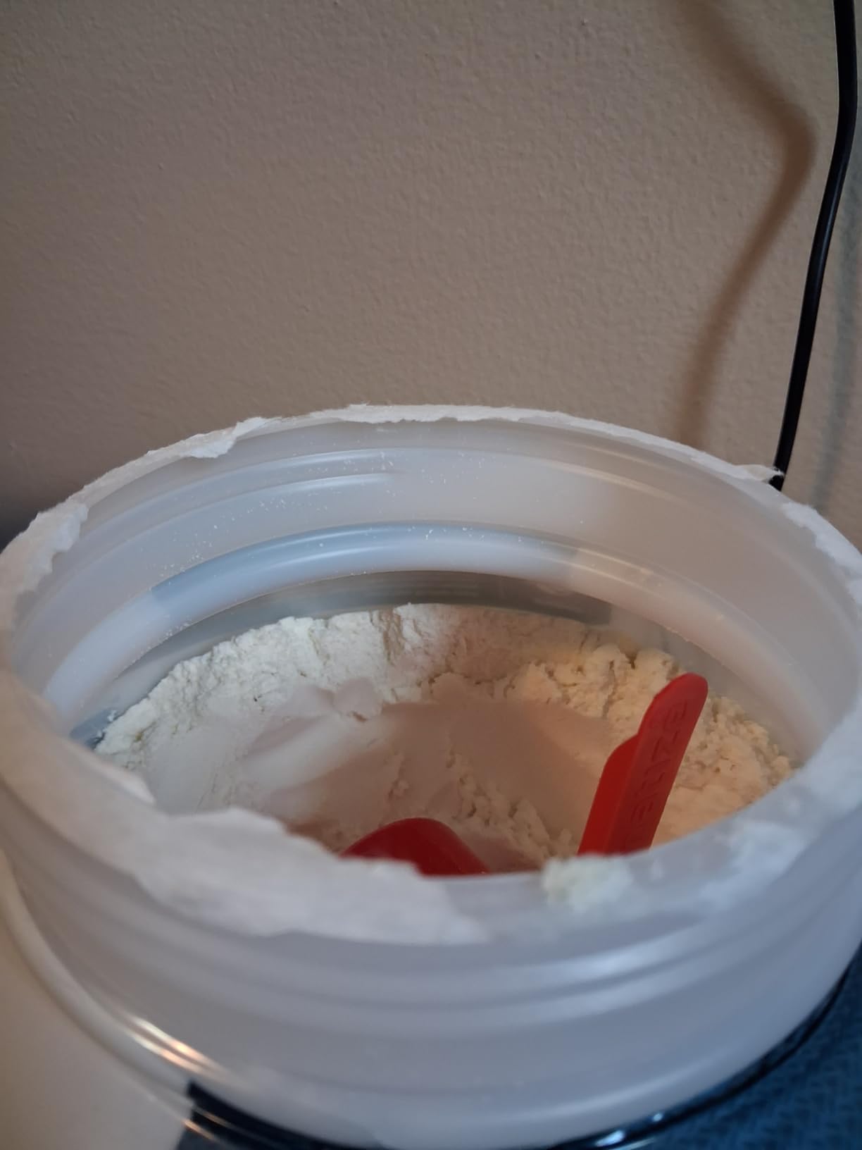 Dymatize ISO100 Protein Powder, 100% Whey Isolate, Gourmet Vanilla customer photo 2