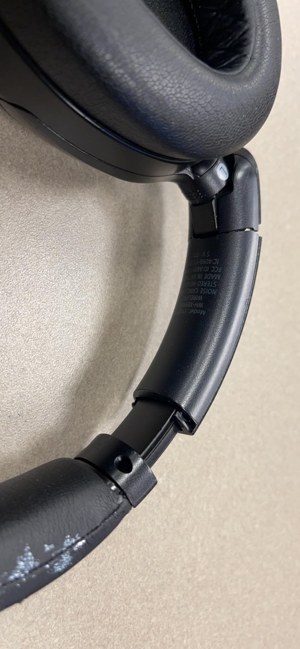 Sony WH-XB910N customer photo 1