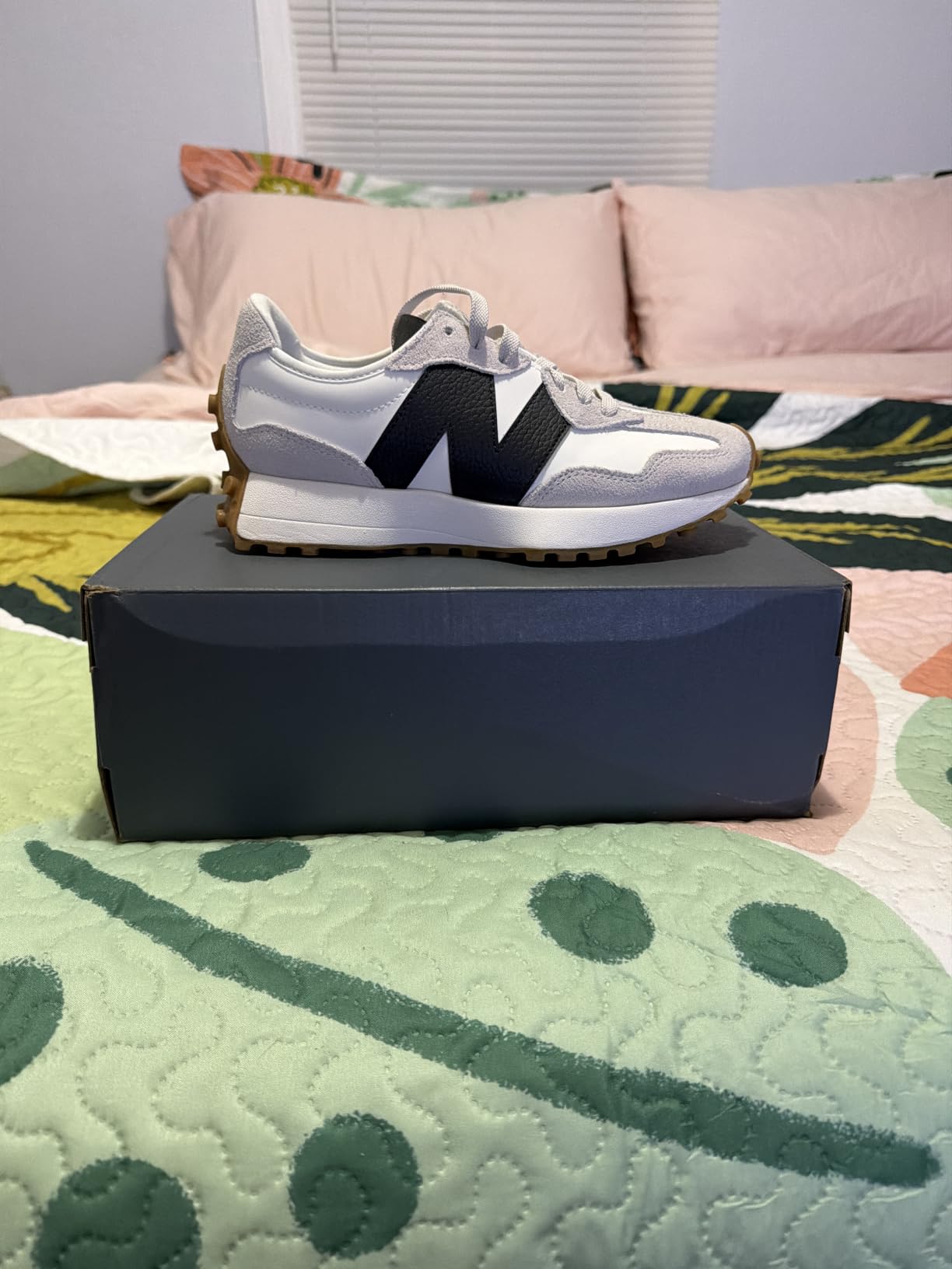 New Balance Women's 327 customer photo 2