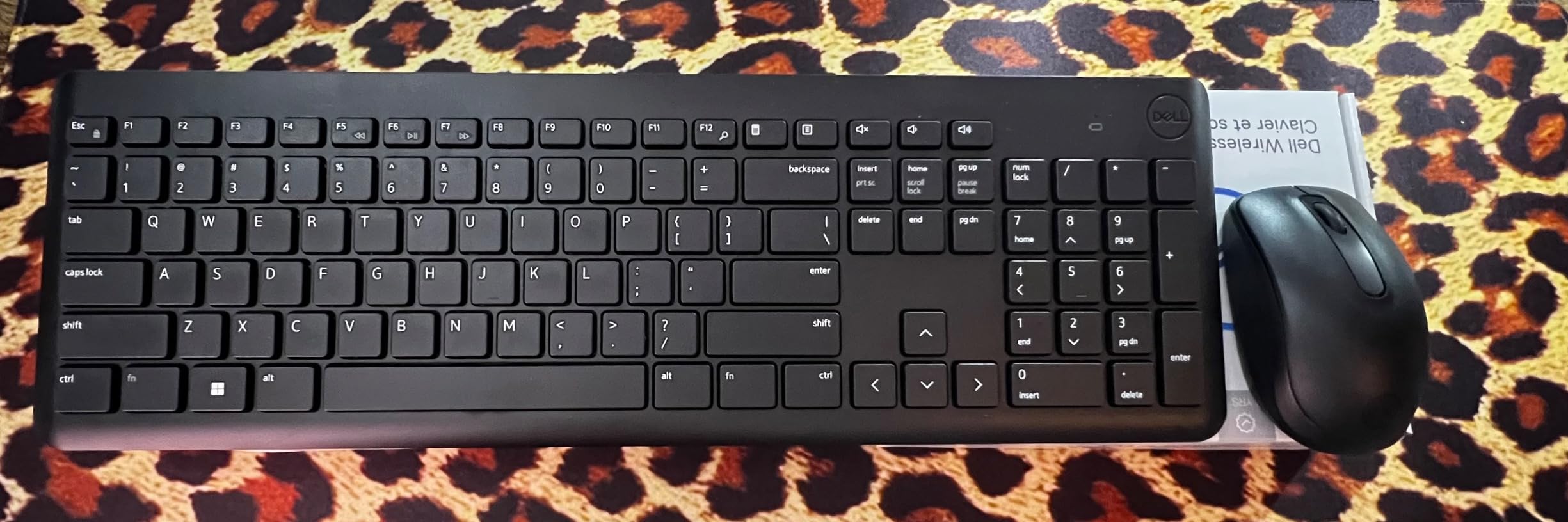 Dell Wireless Keyboard and Mouse KM3322W customer photo 2