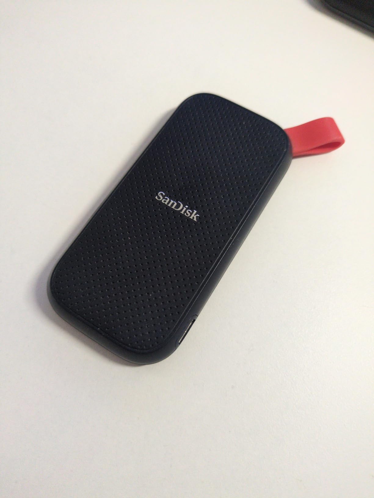 Sandisk 2TB Portable SSD, Up to 800MB/s Read Speeds, Black (Old Model) customer photo 1