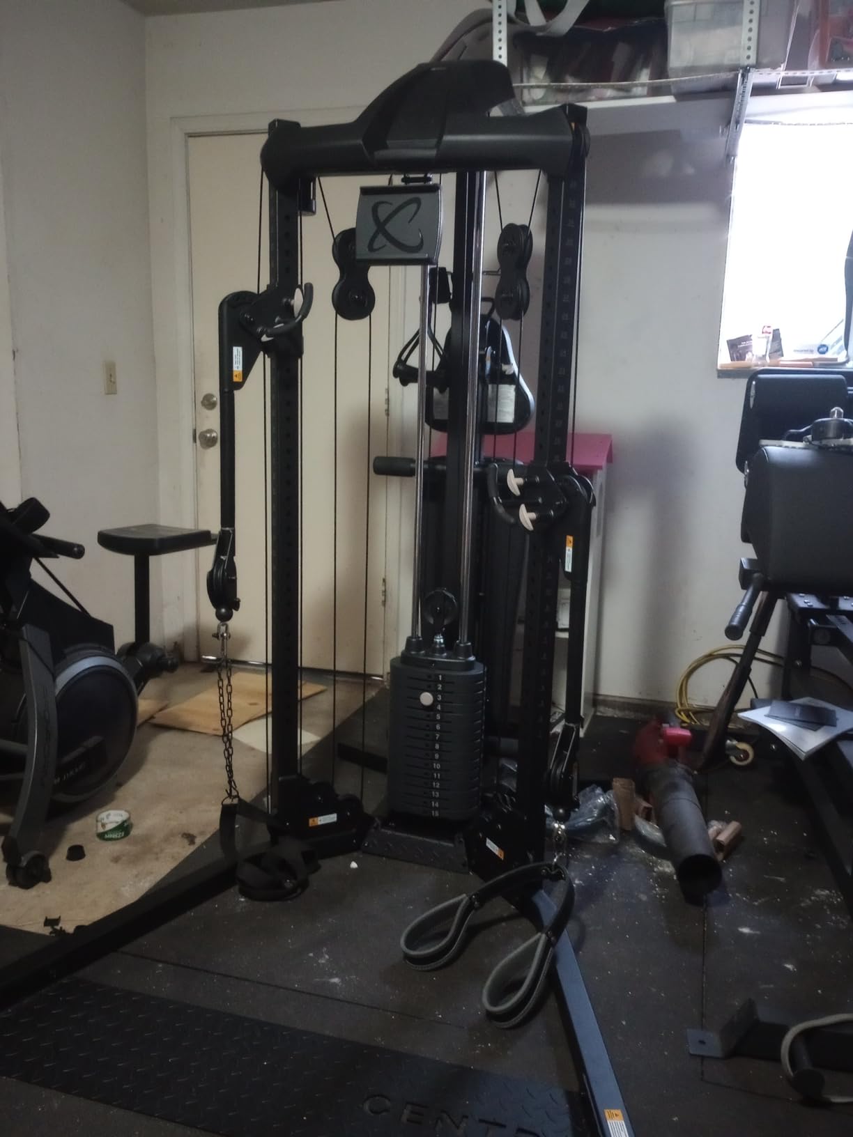 Centr Home Gym Functional Trainer - Multifunctional Cable Machine Home Gym System - Workout Weight Machine for Strength Training - Full Body Compact Exercise & Fitness Equipment Set customer photo 2