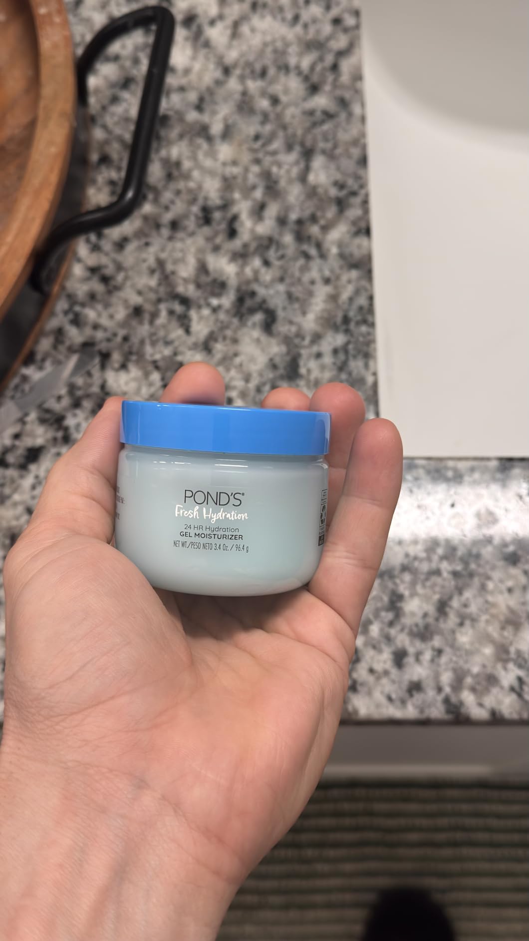 POND'S Fresh Hydration Gel customer photo 2