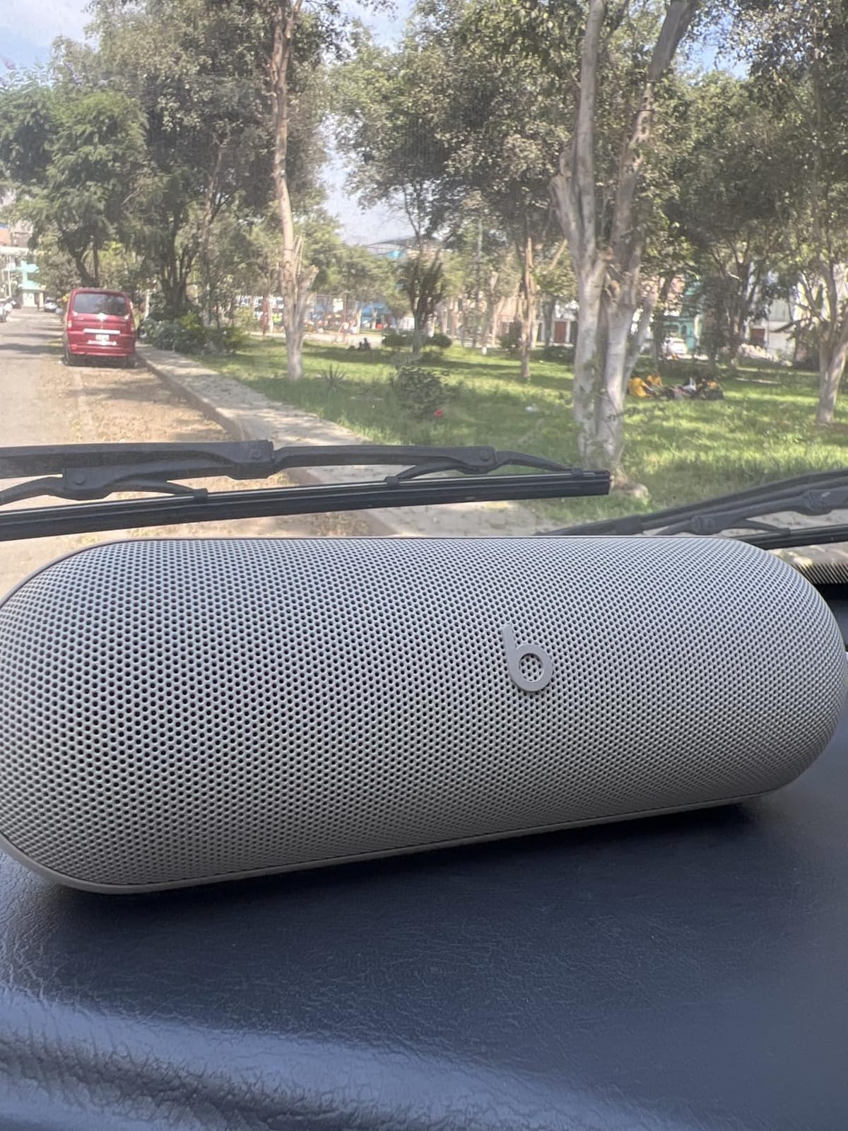 Beats Pill Kim Edition customer photo 2